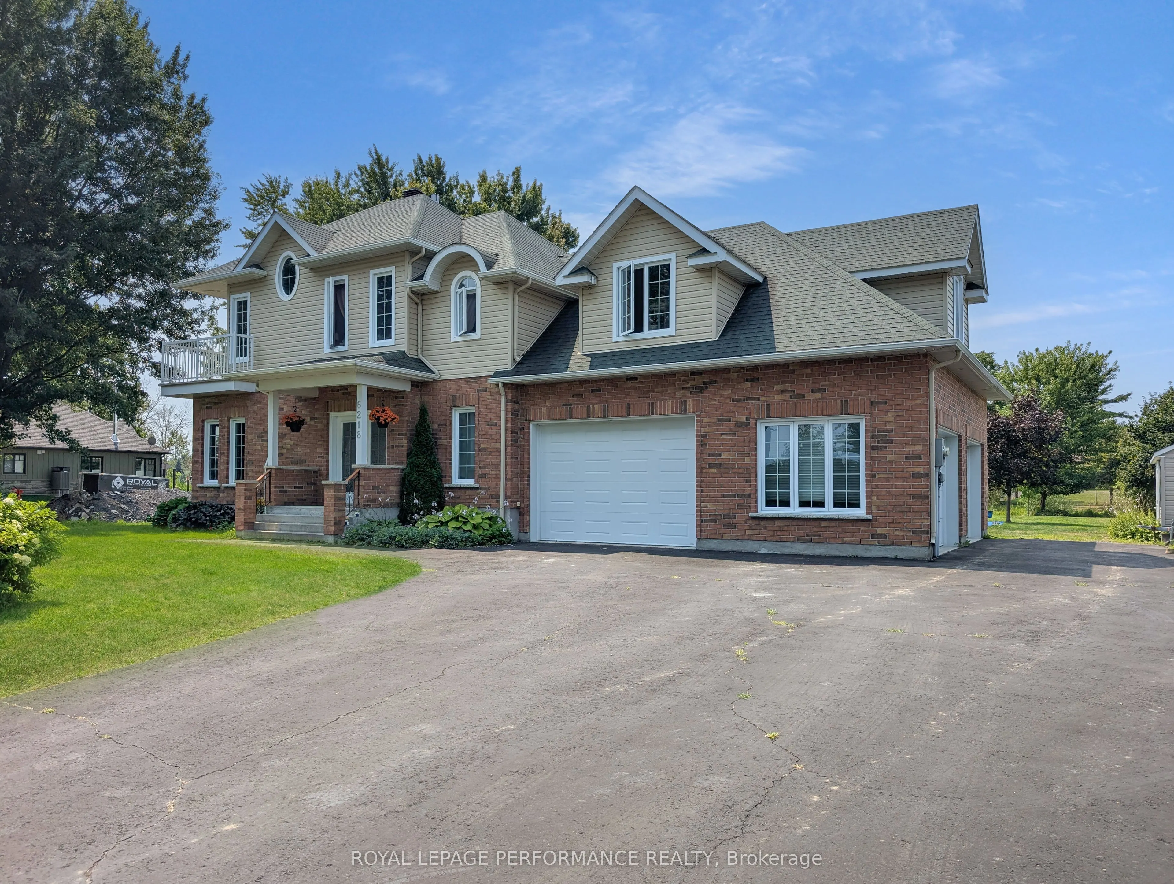 6218 SHANNON Lane