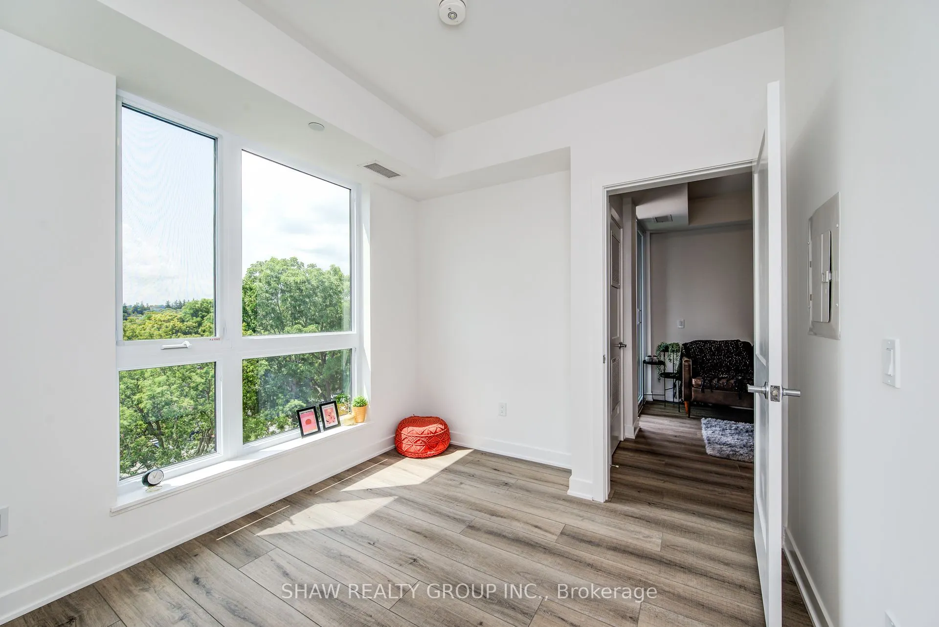 312 Erb Street W, #418