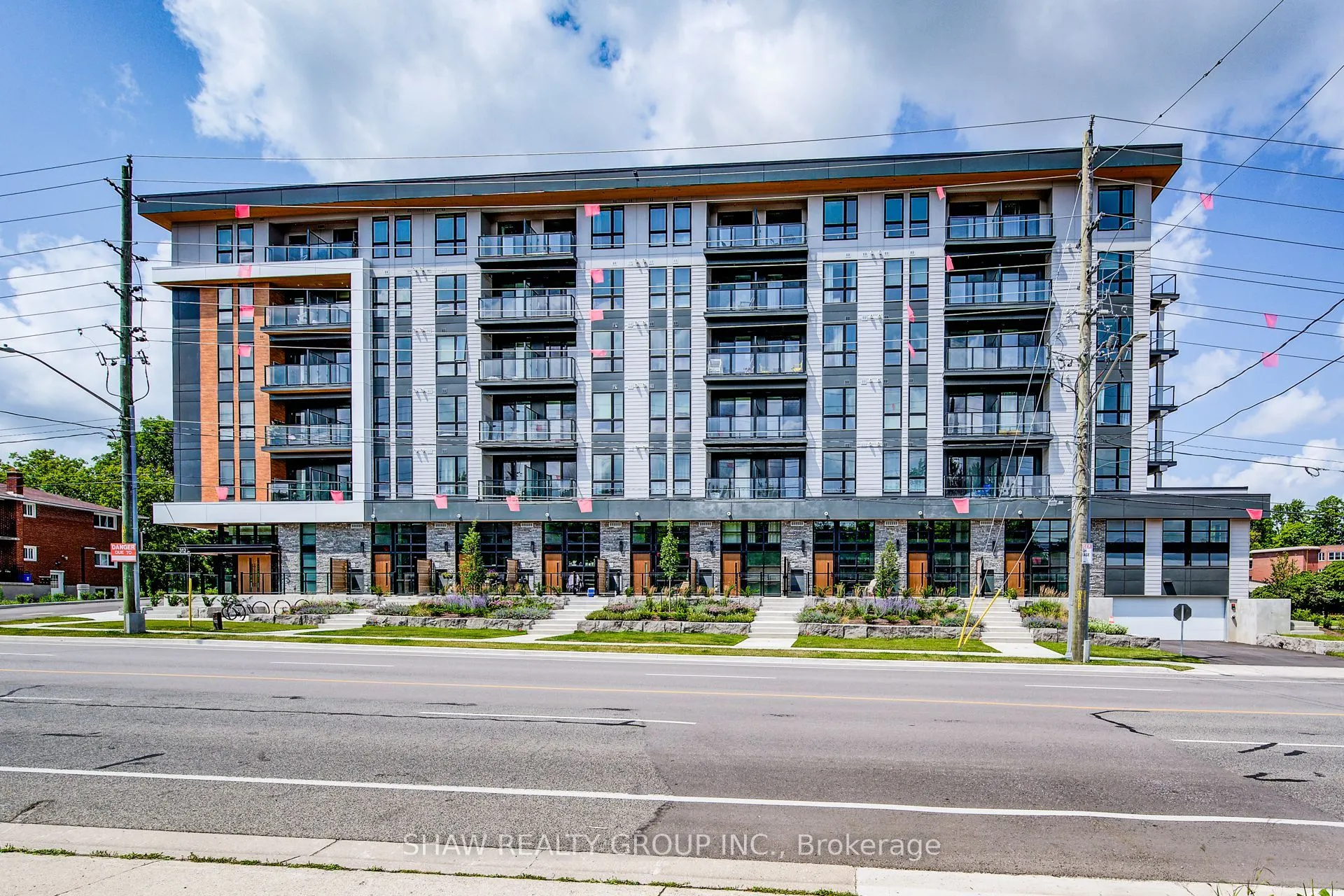 312 Erb Street W, #418