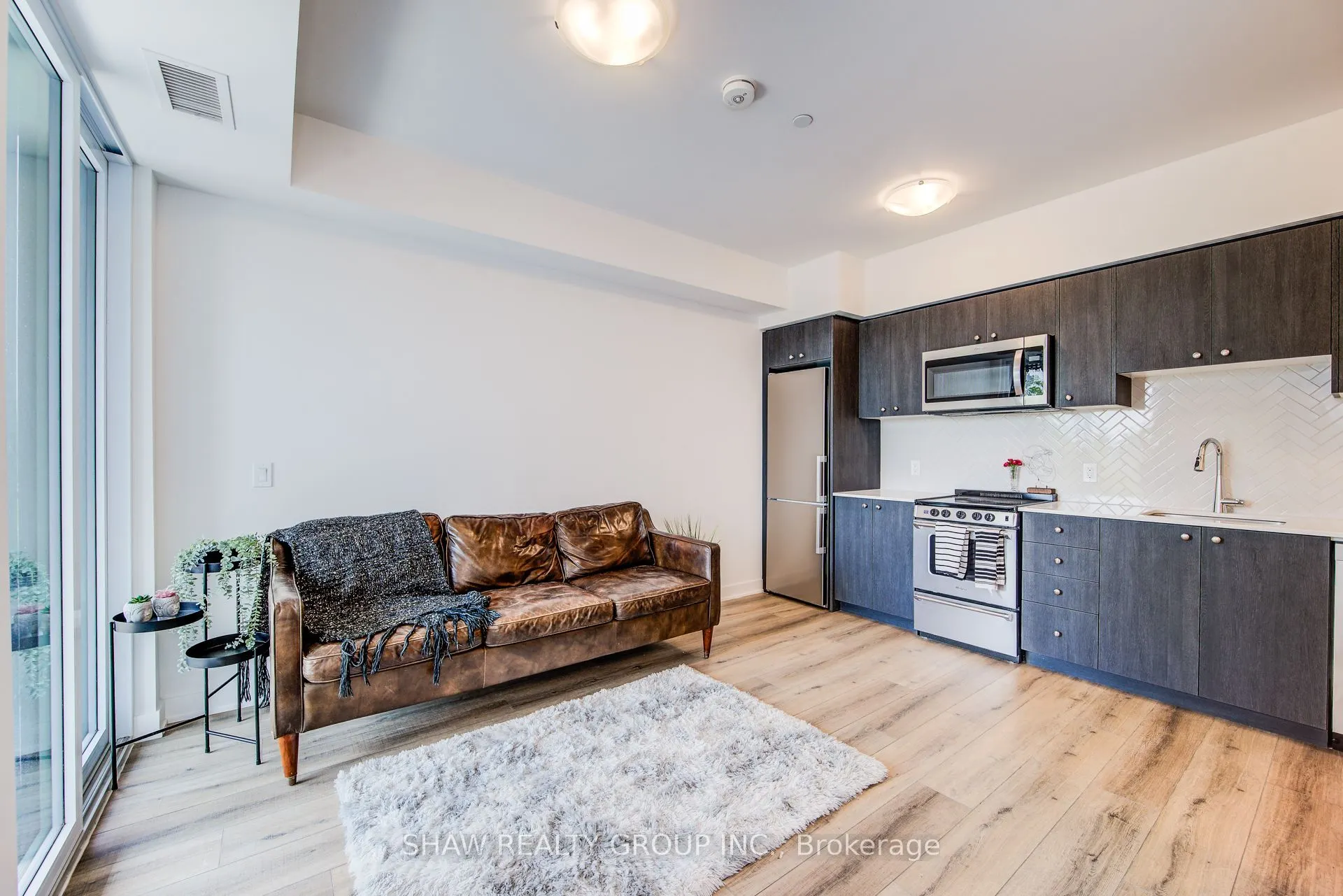 312 Erb Street W, #418
