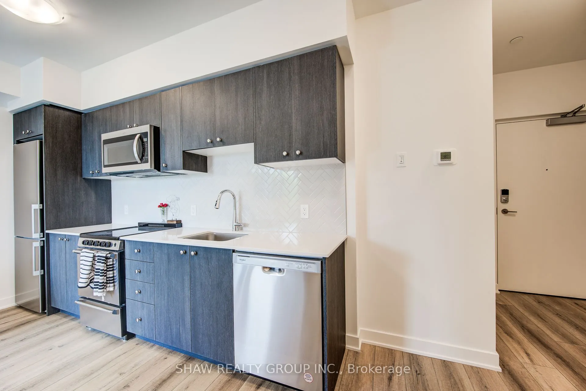 312 Erb Street W, #418
