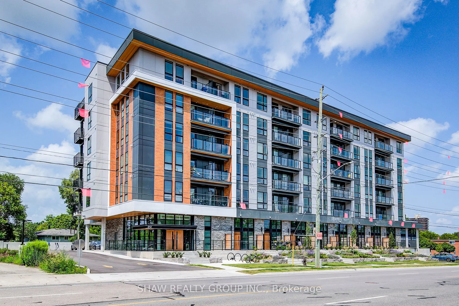 312 Erb Street W, #418