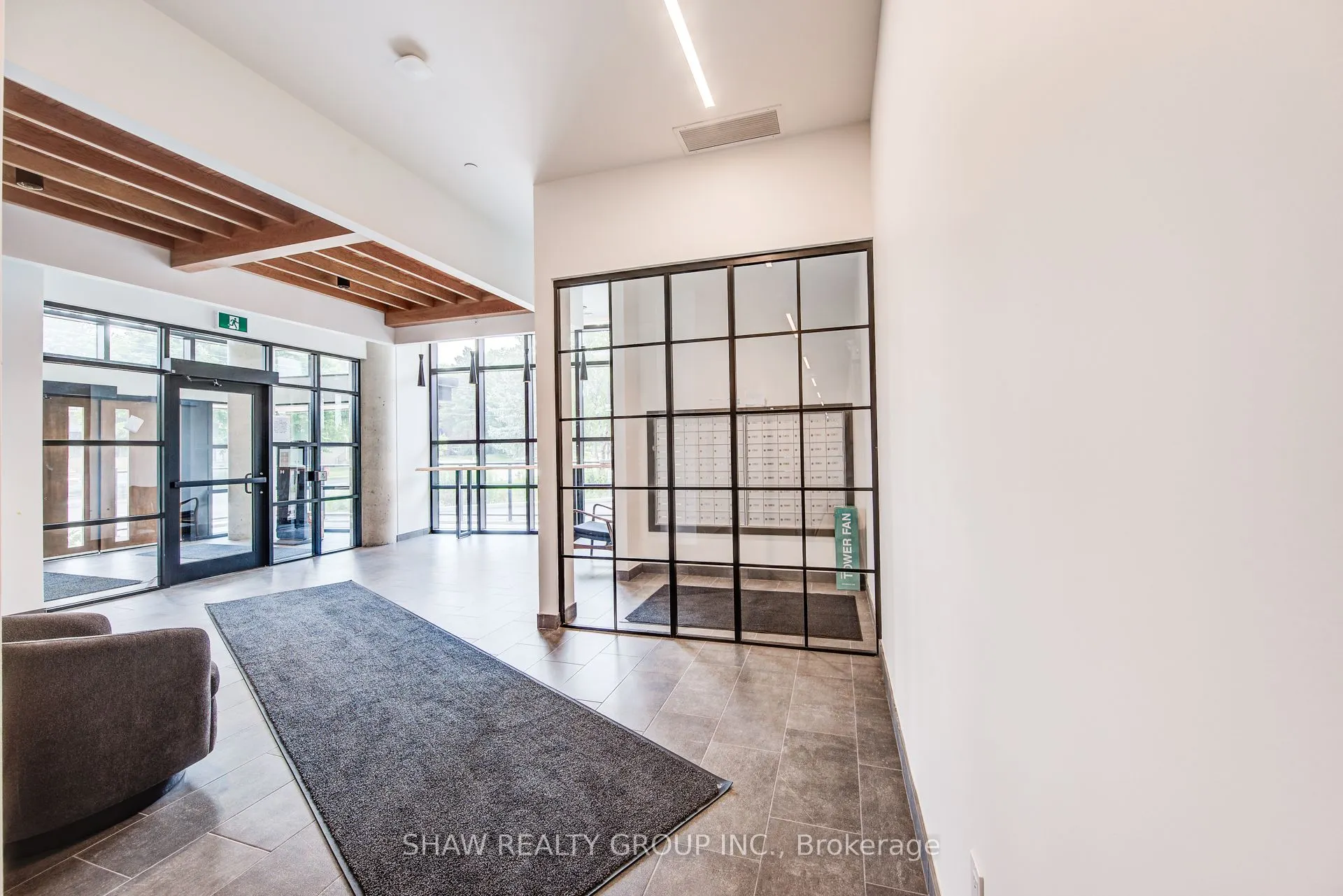 312 Erb Street W, #418