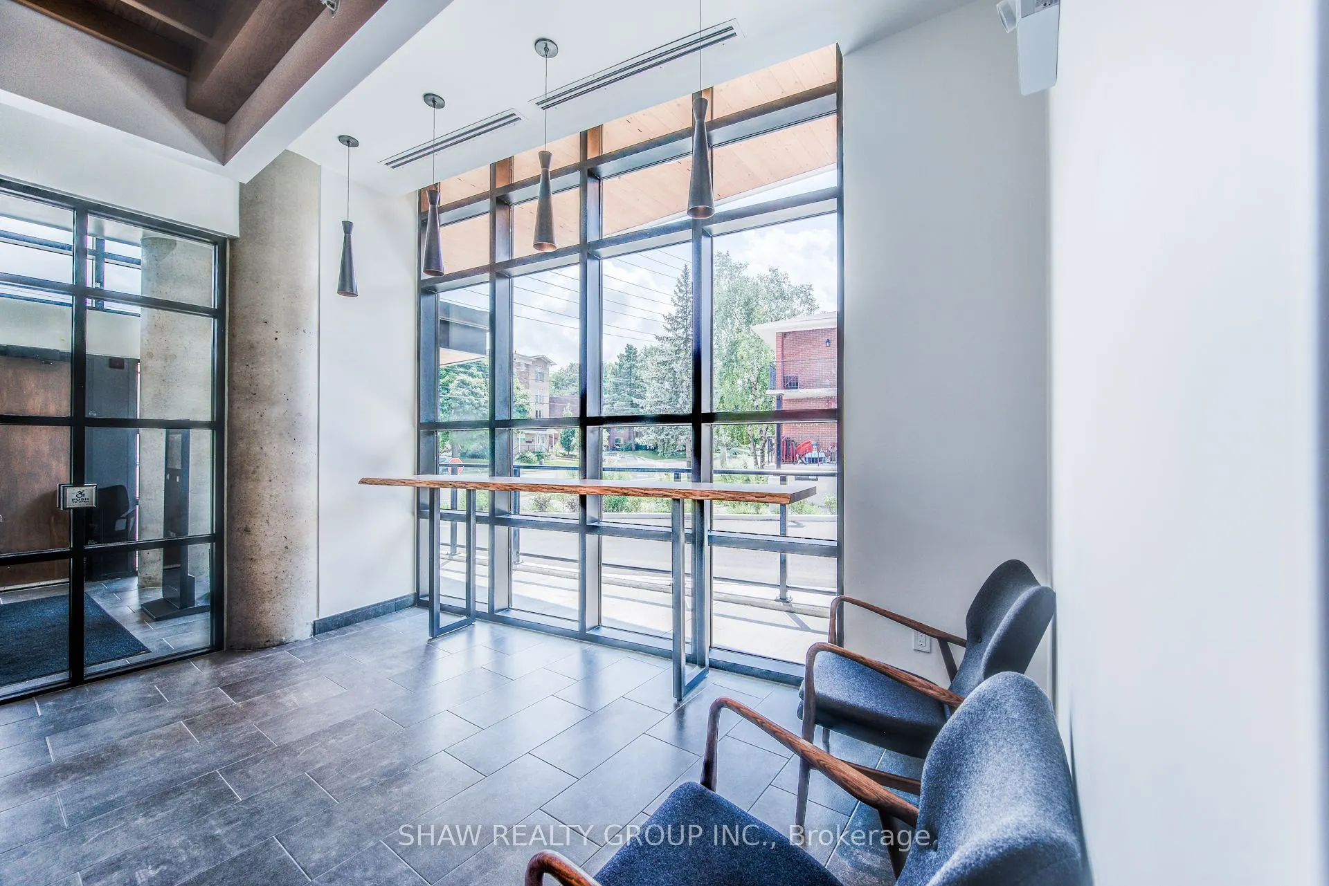 312 Erb Street W, #418