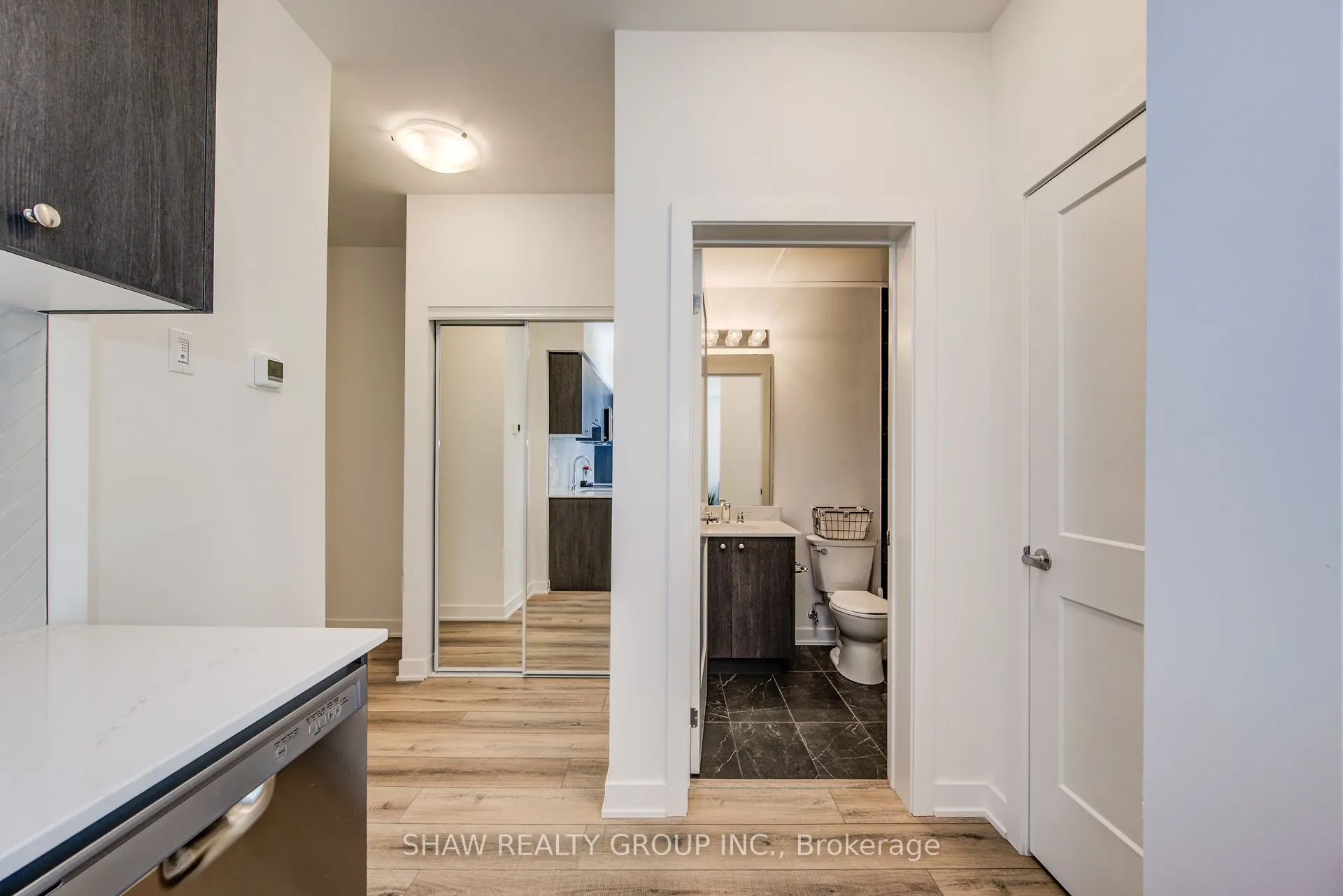 312 Erb Street W, #418