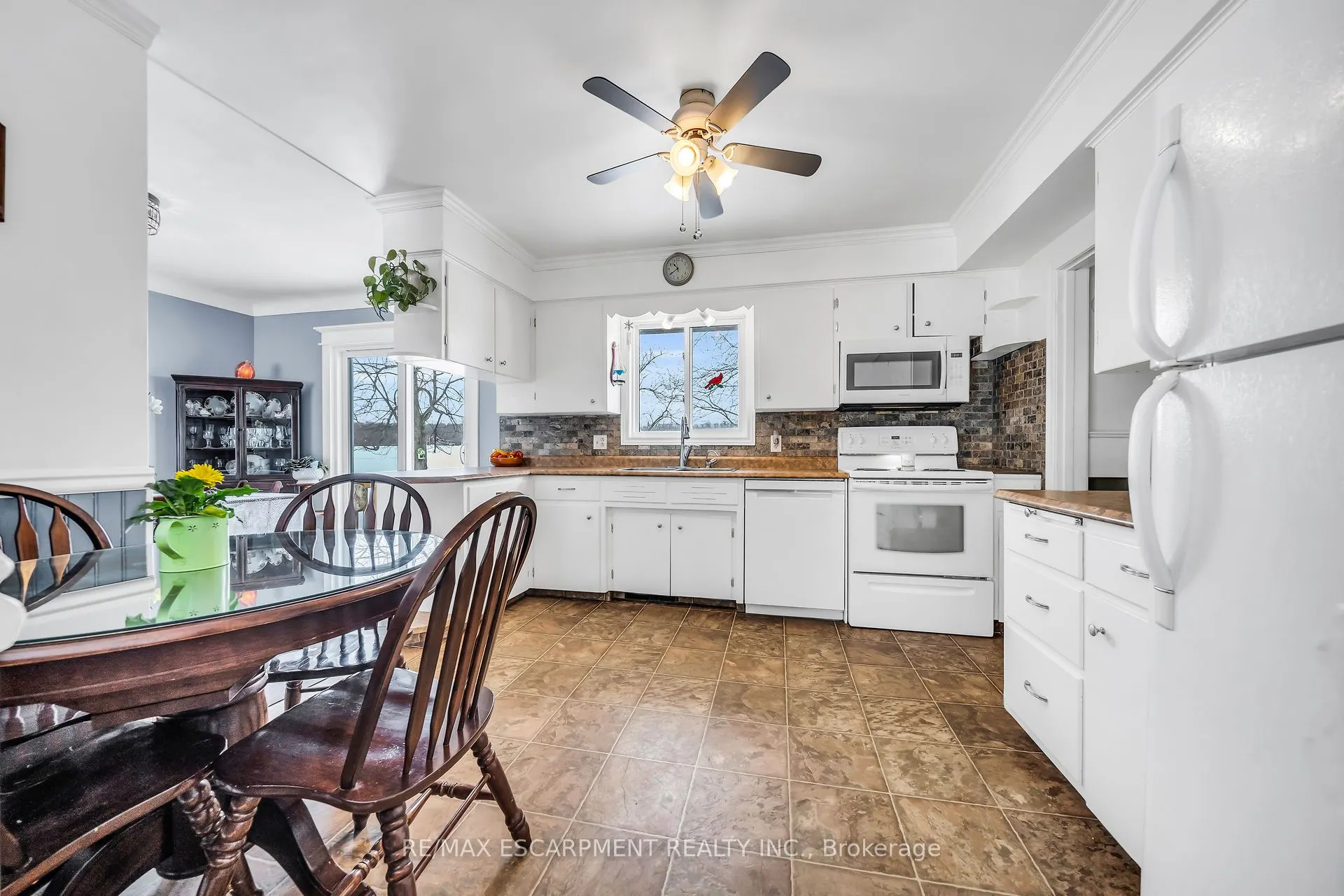 3542 Fifteenth Street