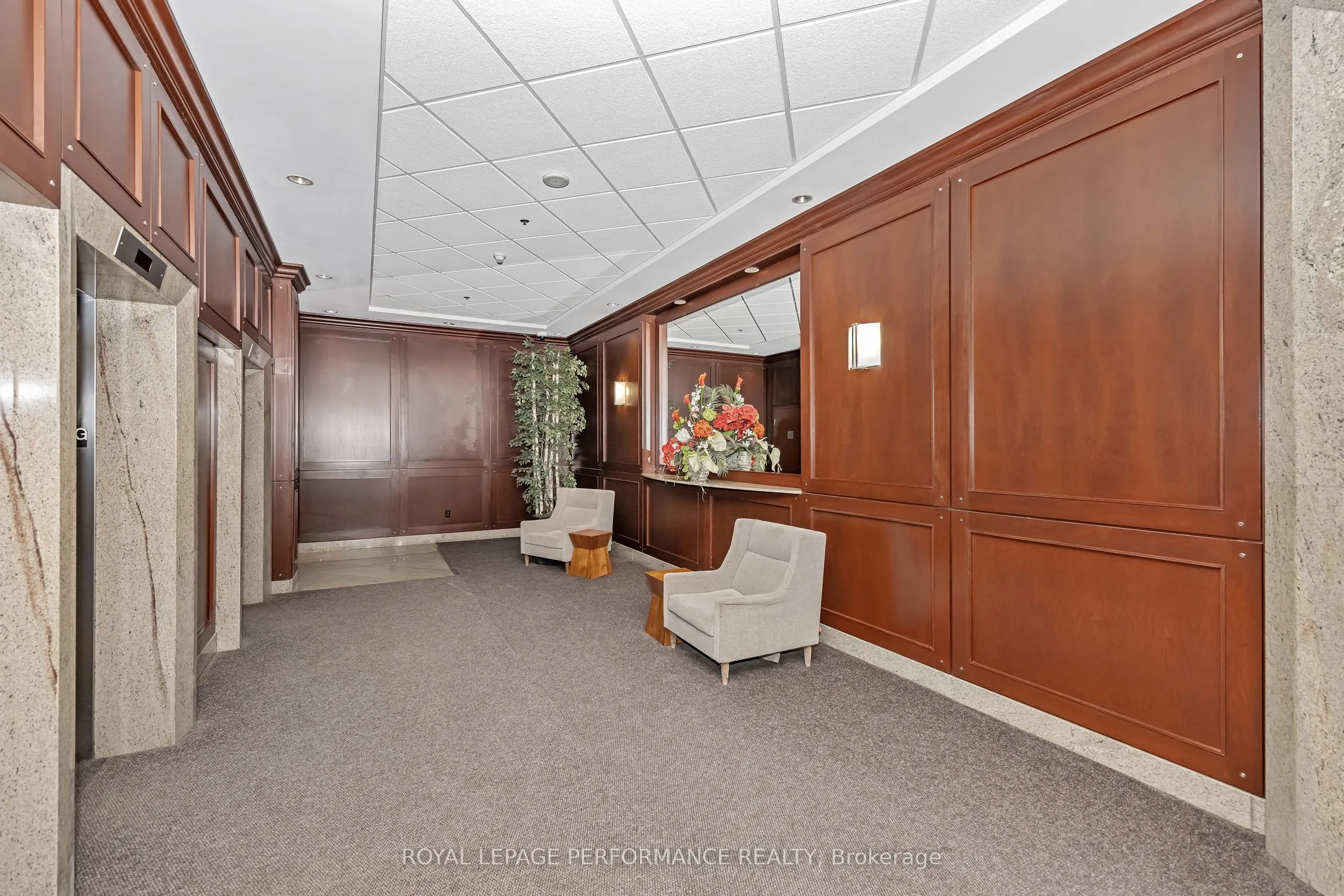 234 Rideau Street, #1907