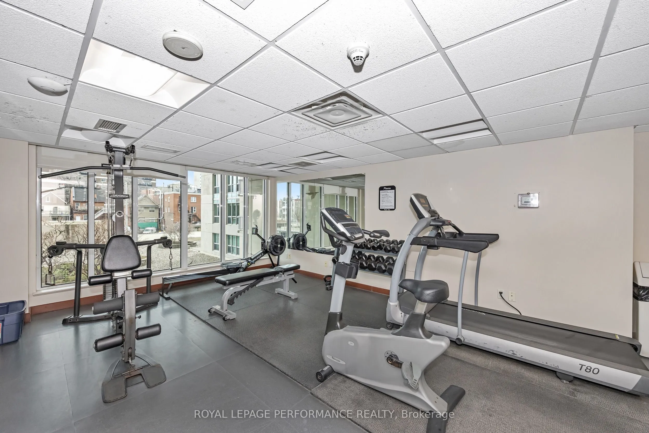 234 Rideau Street, #1907