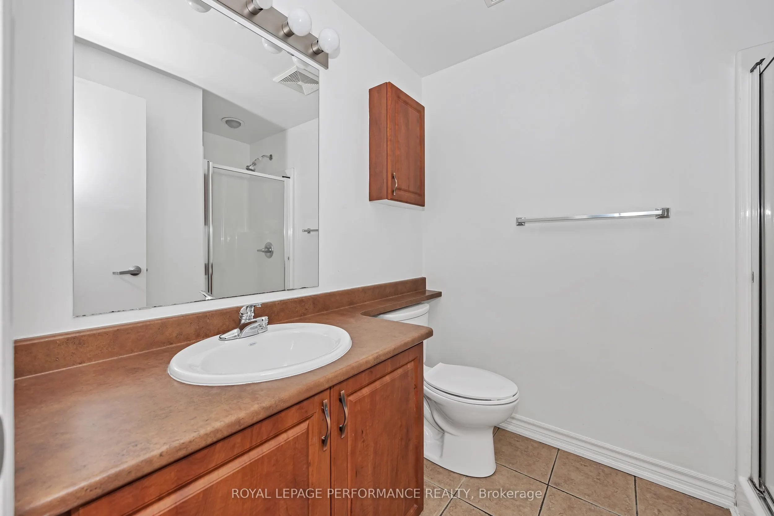 234 Rideau Street, #1907
