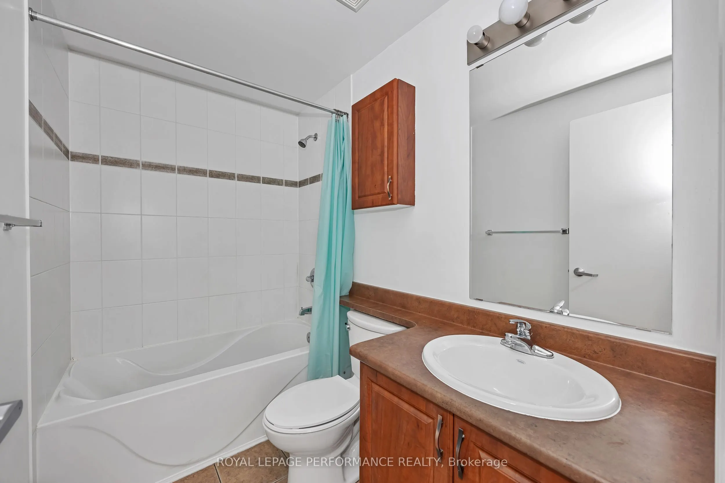 234 Rideau Street, #1907
