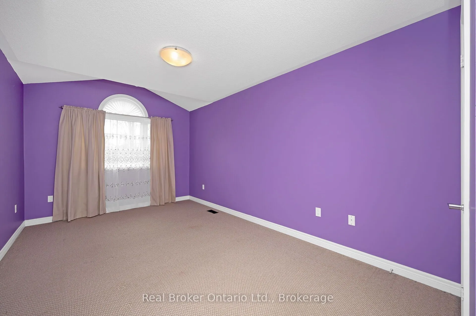 20 Mcconkey Crescent #90