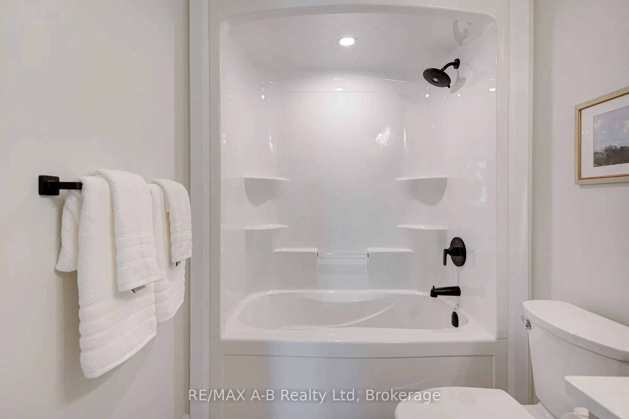 428 Queen Street W, #5