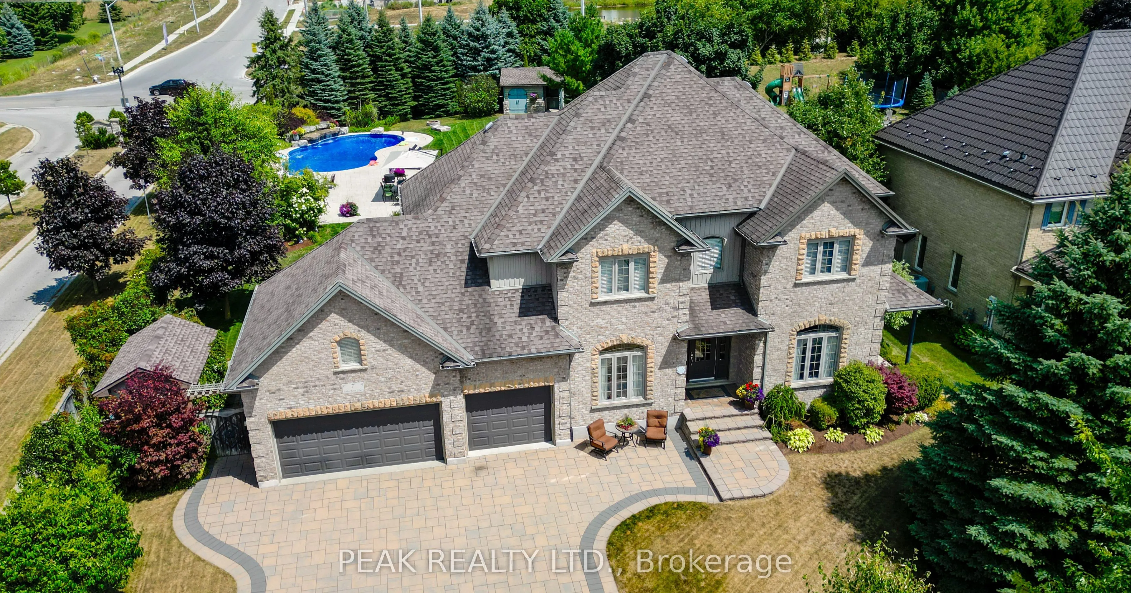 7 John Ross Court