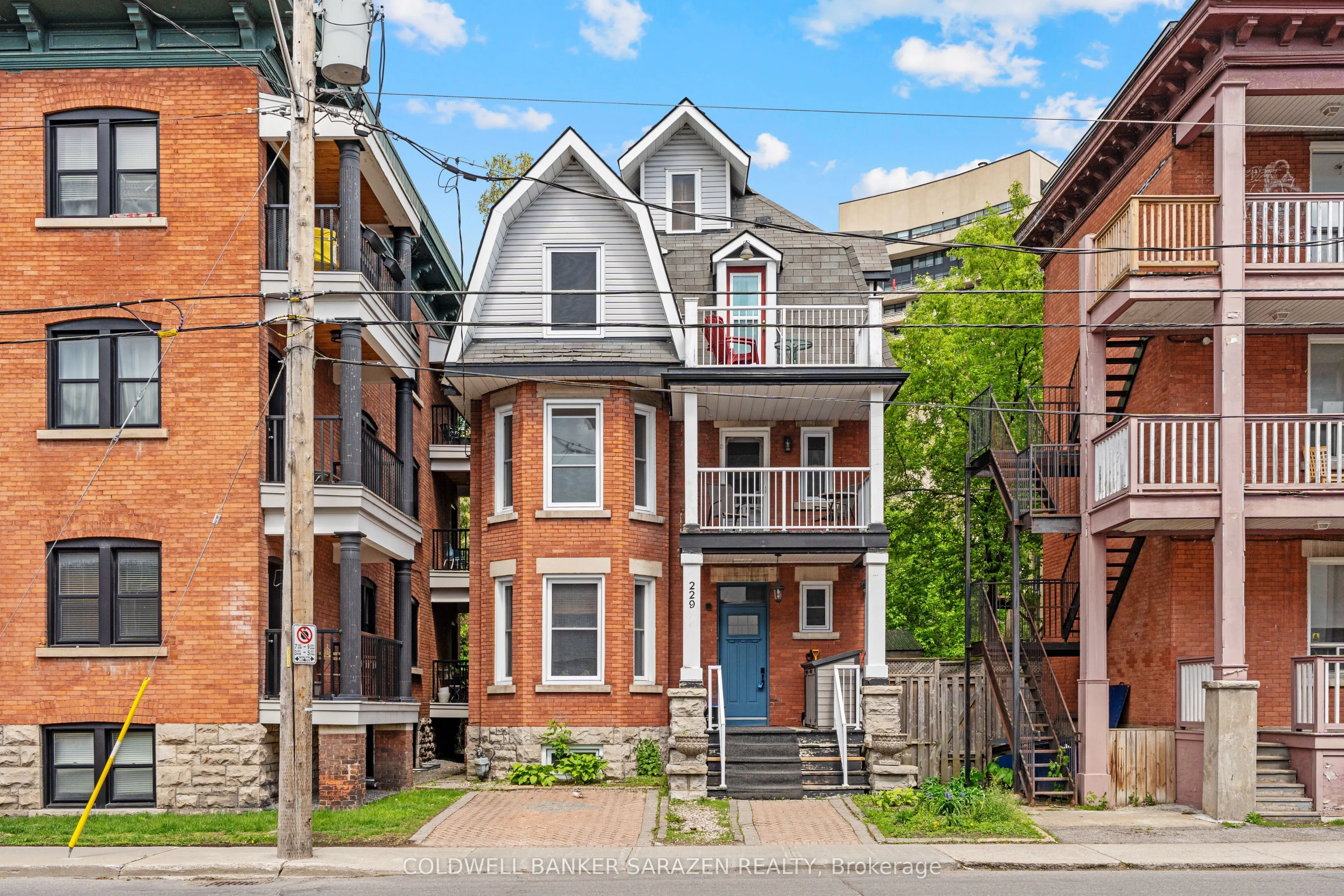 229 Charlotte Street