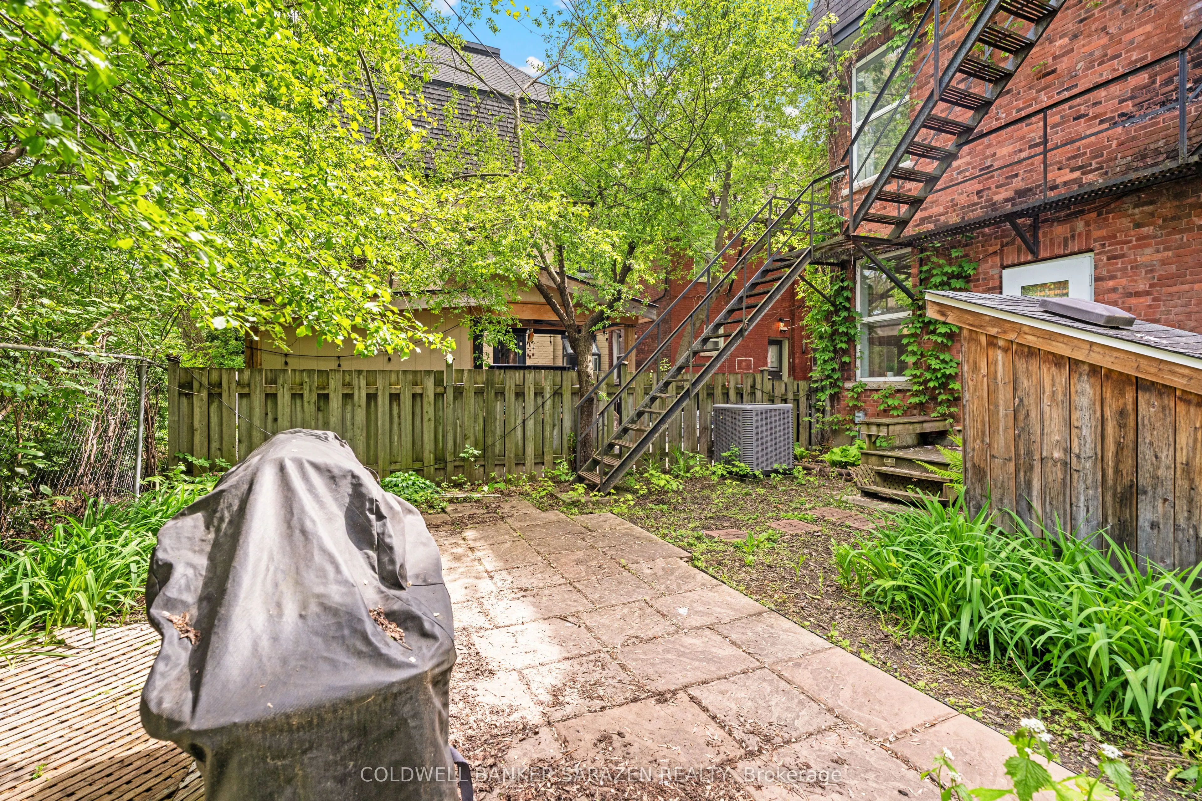 229 Charlotte Street