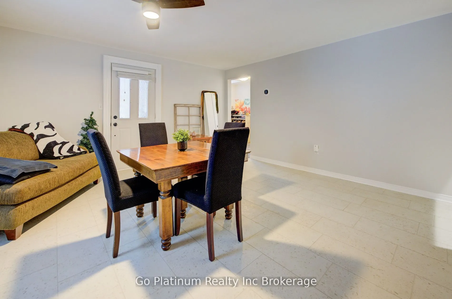 14 Elgin Street W