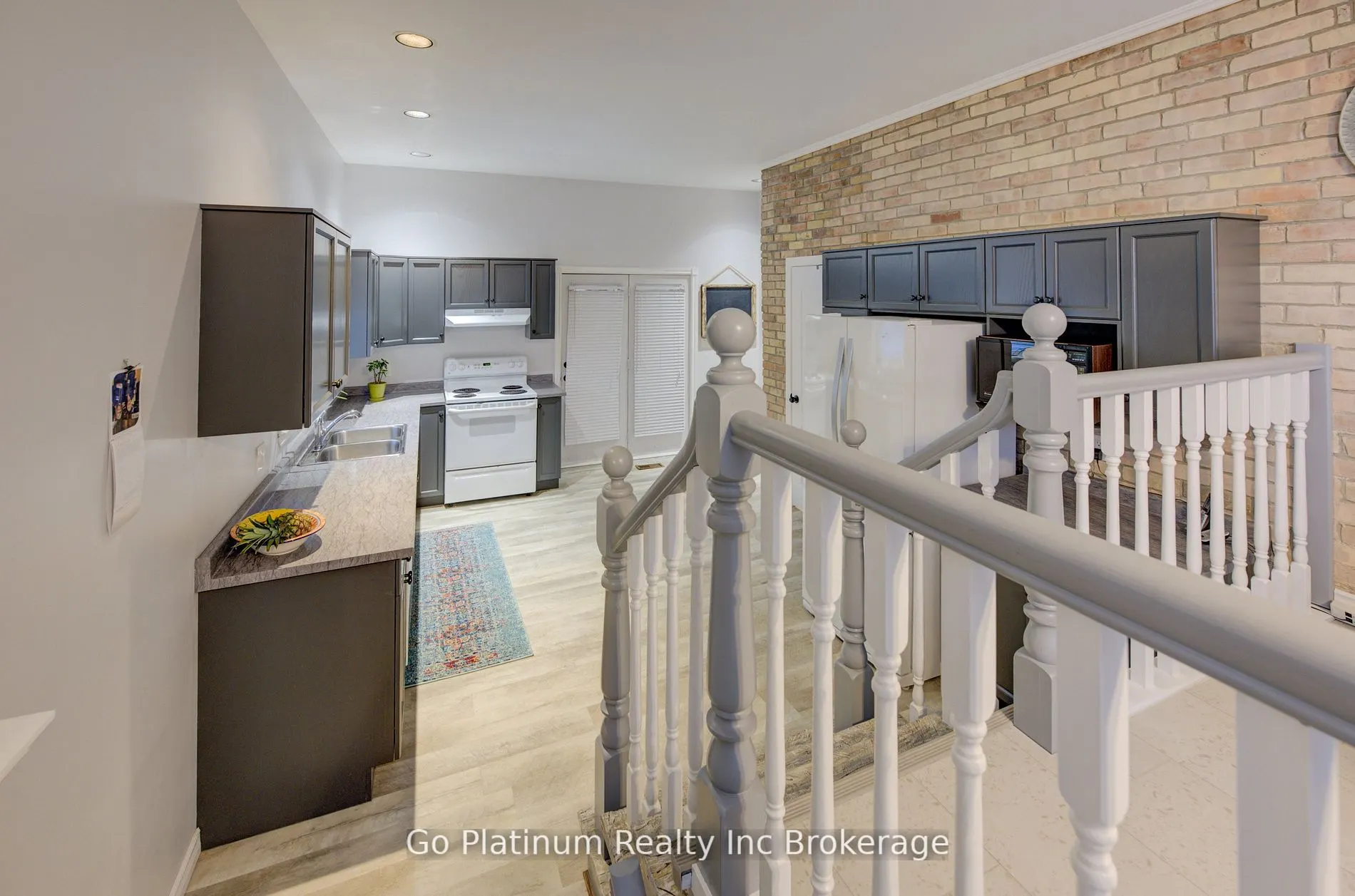 14 Elgin Street W