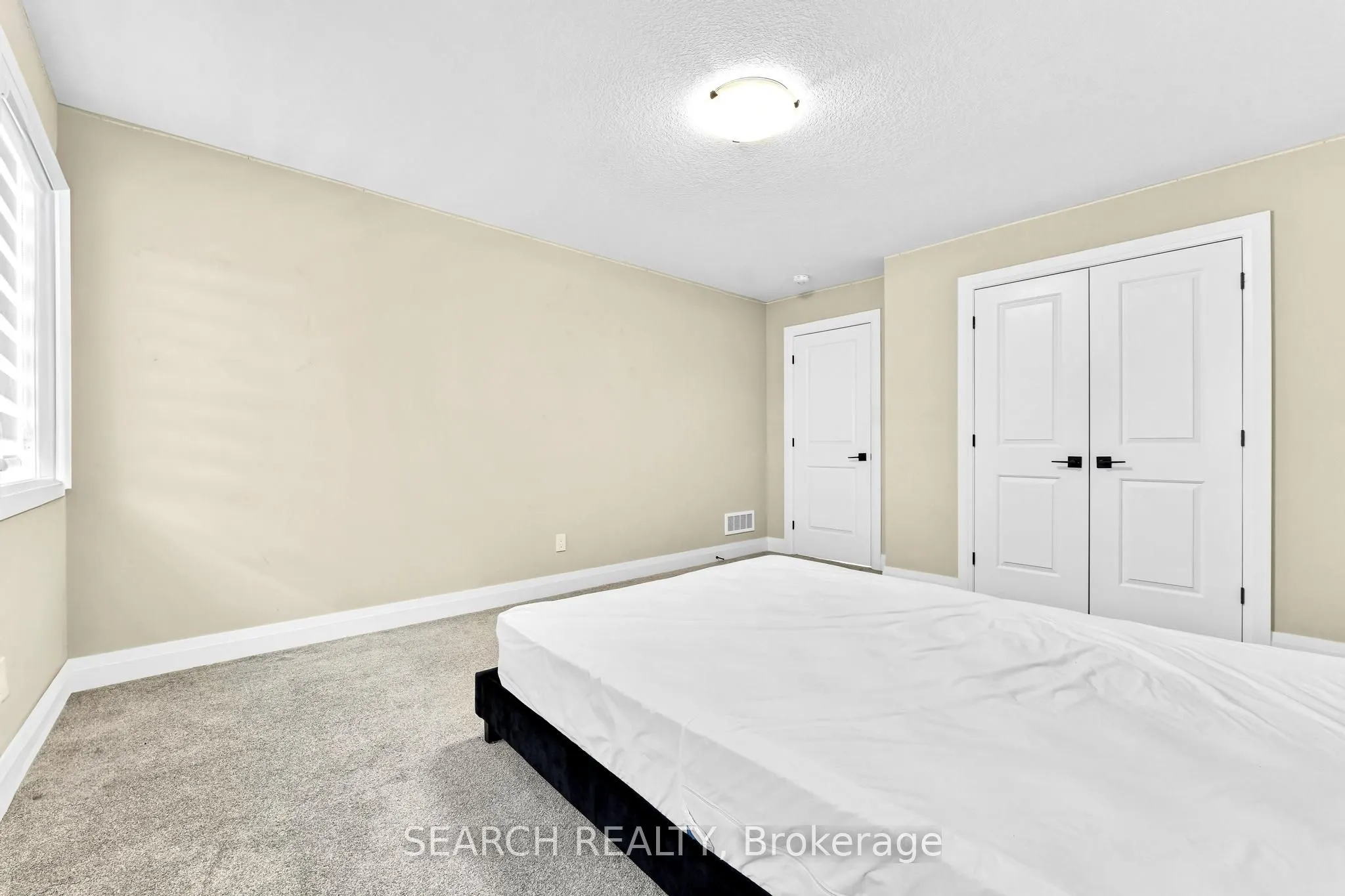 204 BOARDWALK Way