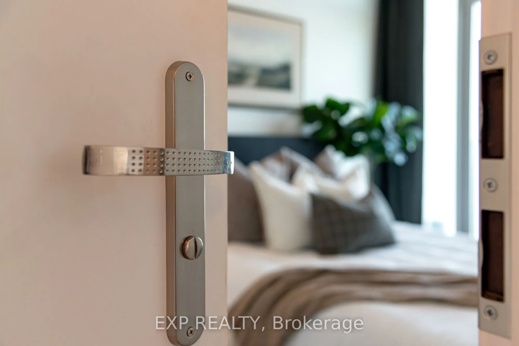 60 Frederick Street, #2906