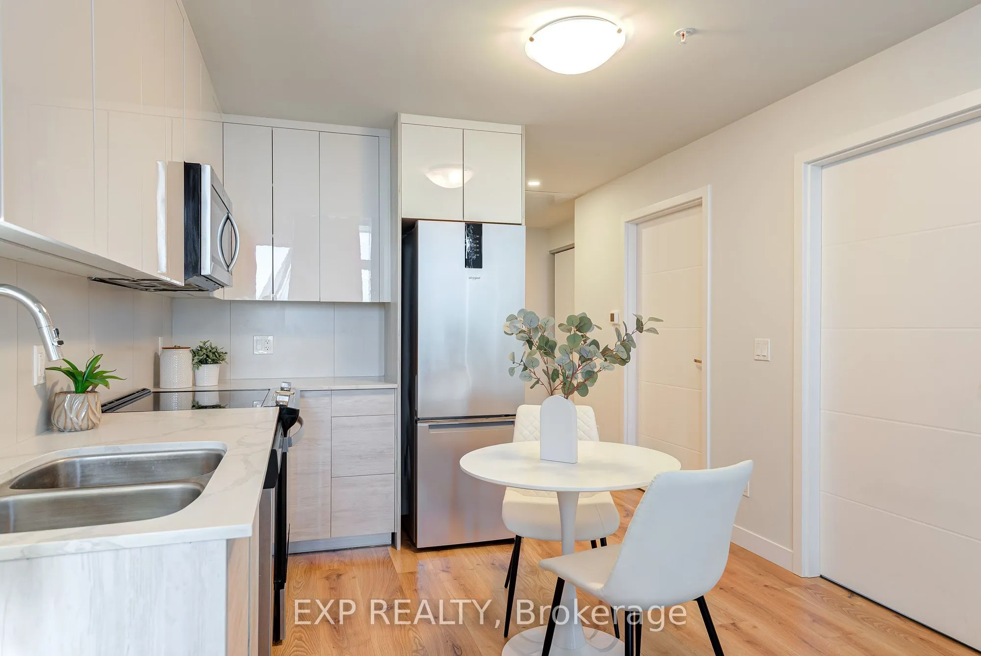60 Frederick Street, #2906