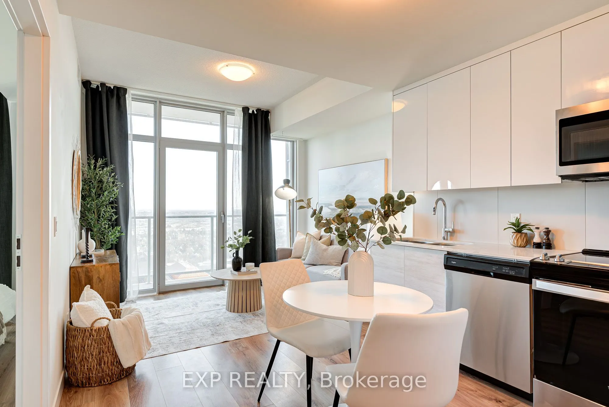 60 Frederick Street, #2906