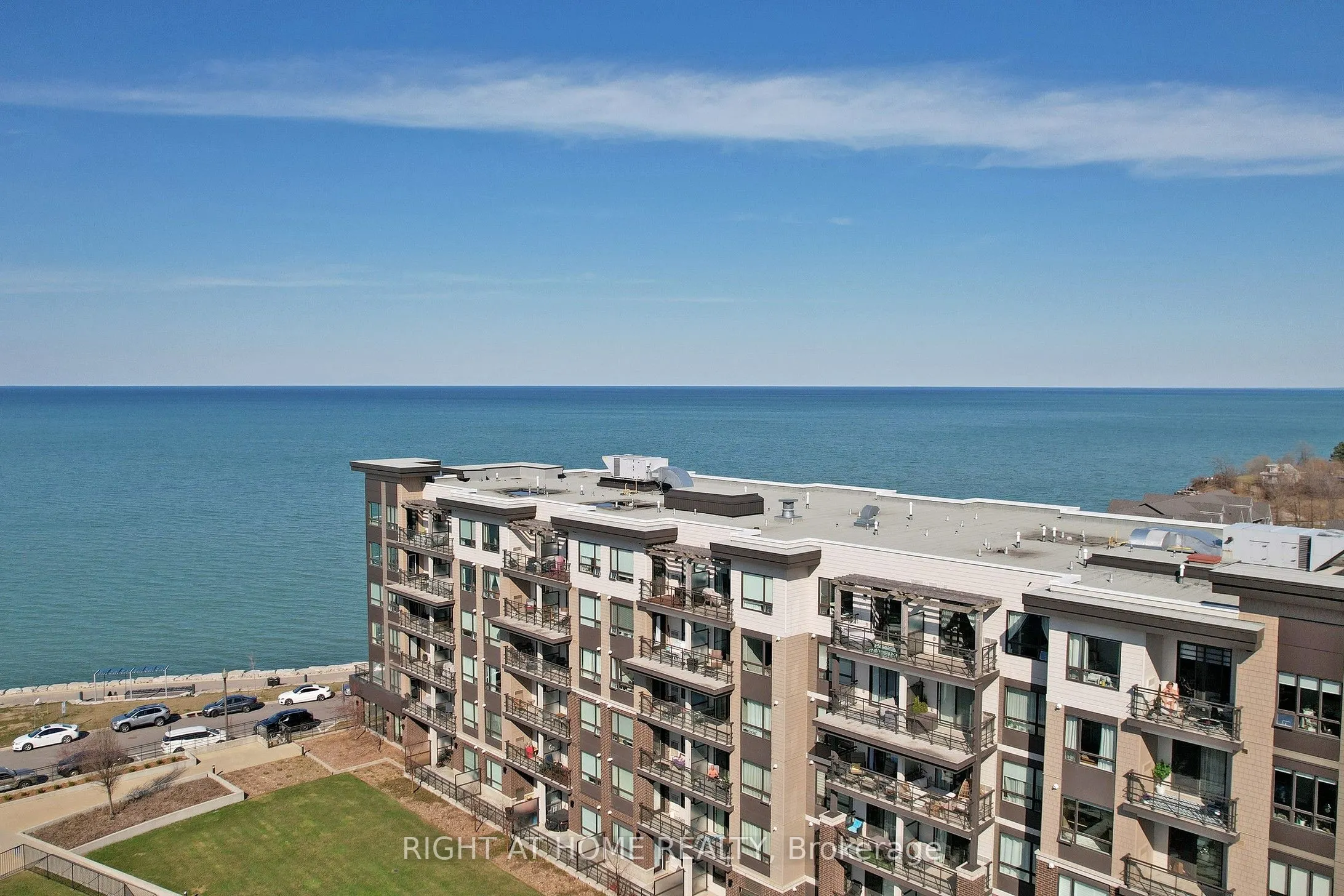 10 Esplanade Lane #616