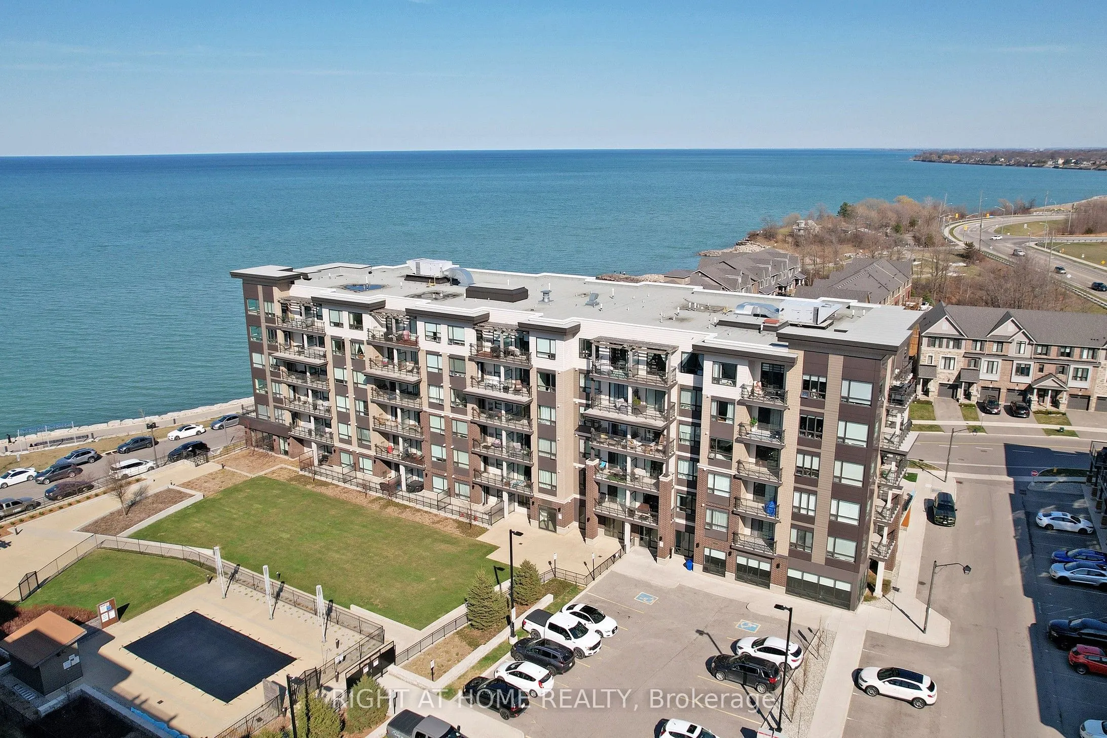 10 Esplanade Lane #616