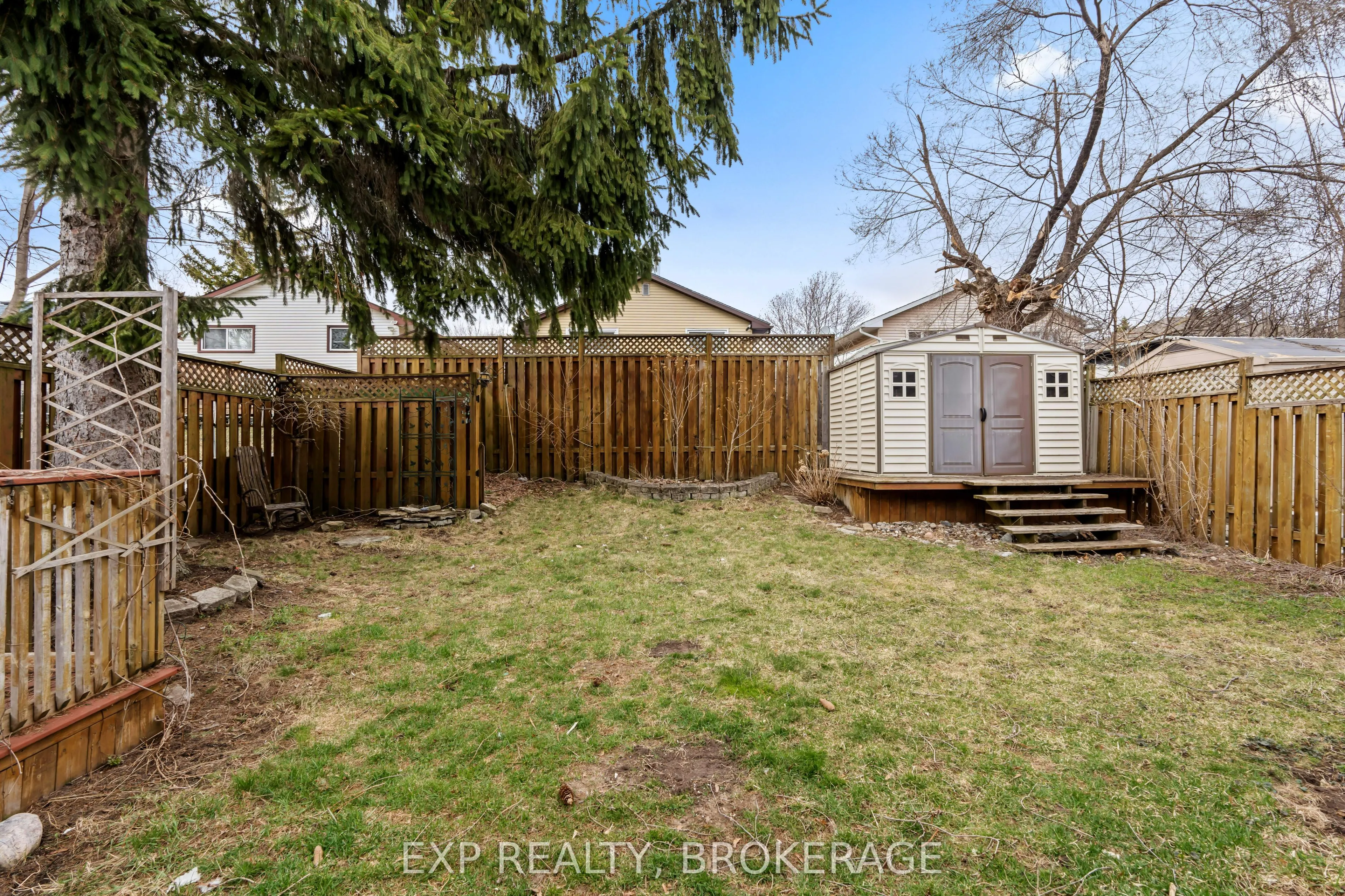 60 GUTHRIE Drive