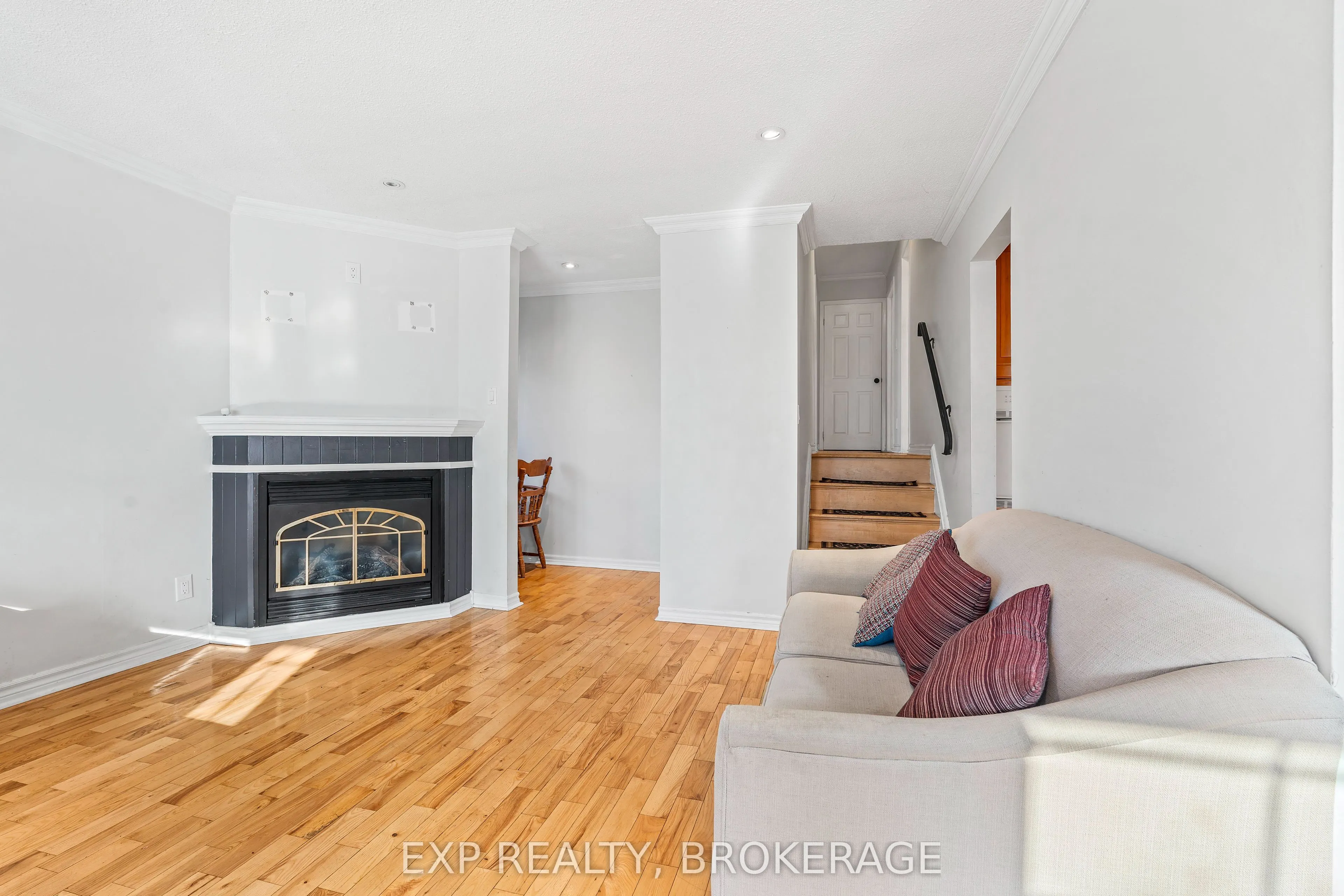 60 GUTHRIE Drive