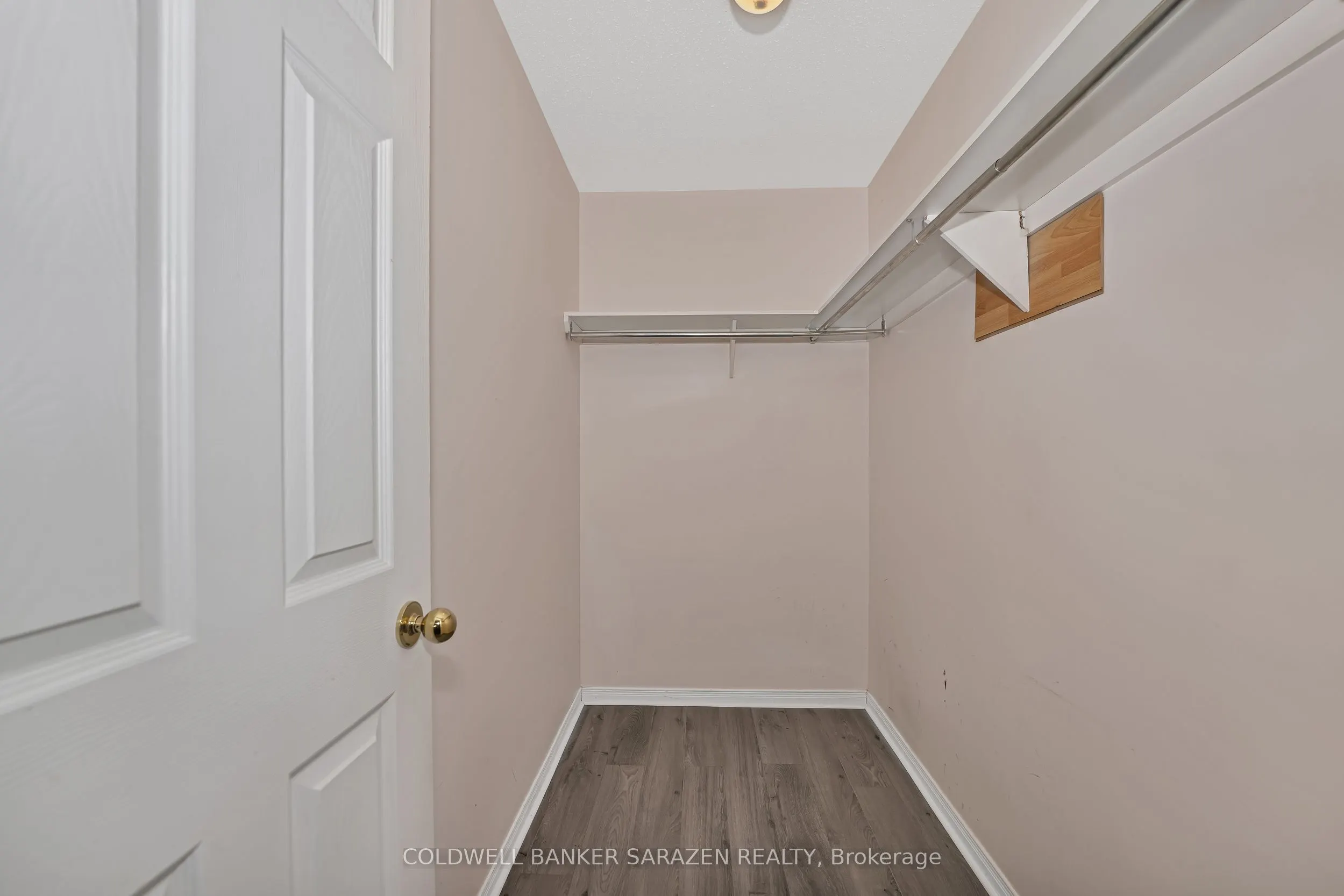 85 Alon Street