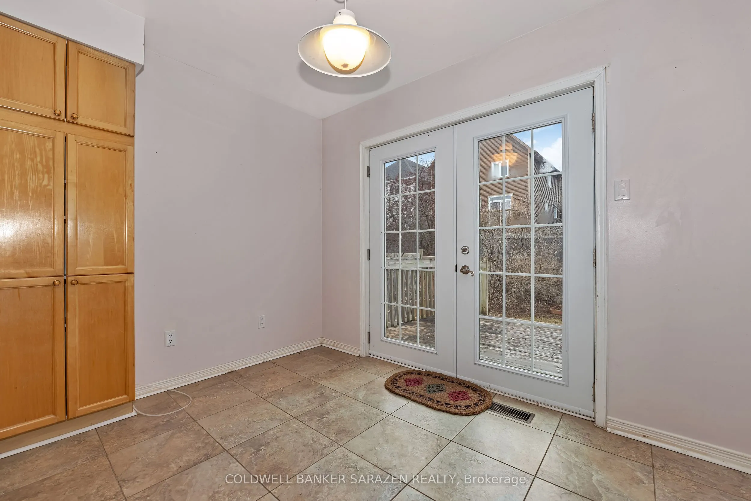 85 Alon Street