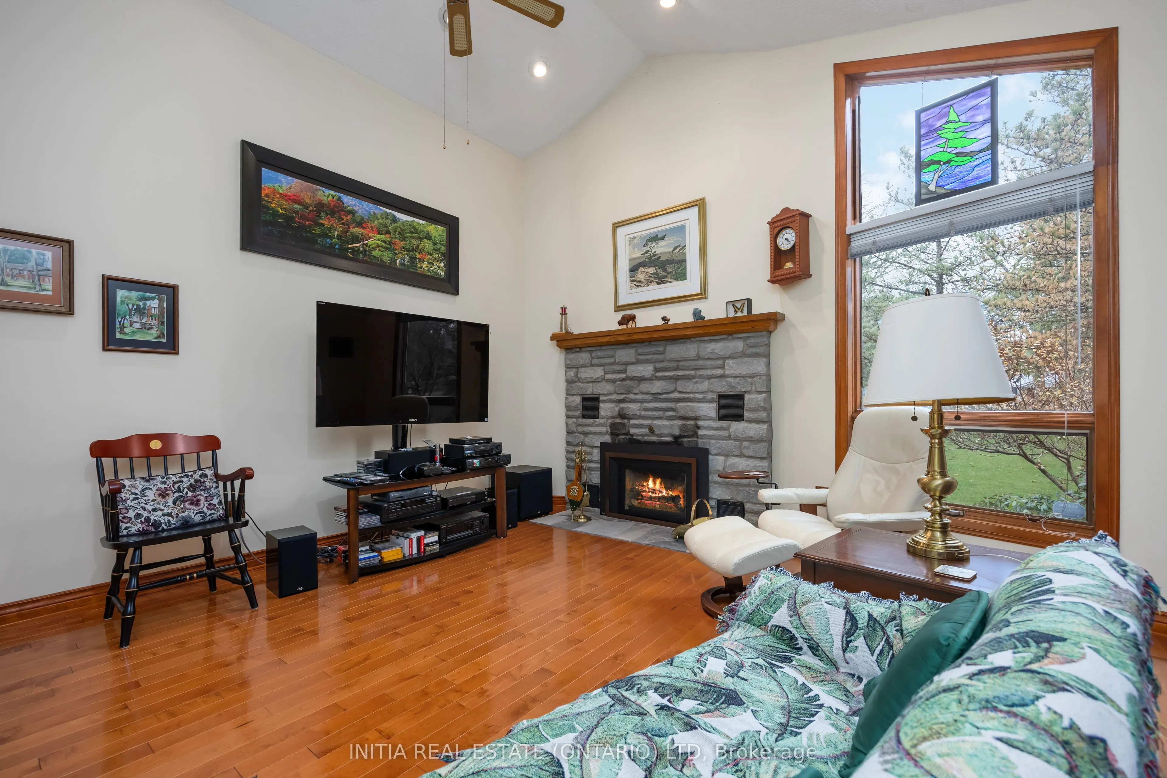 1311 Lakeshore Road