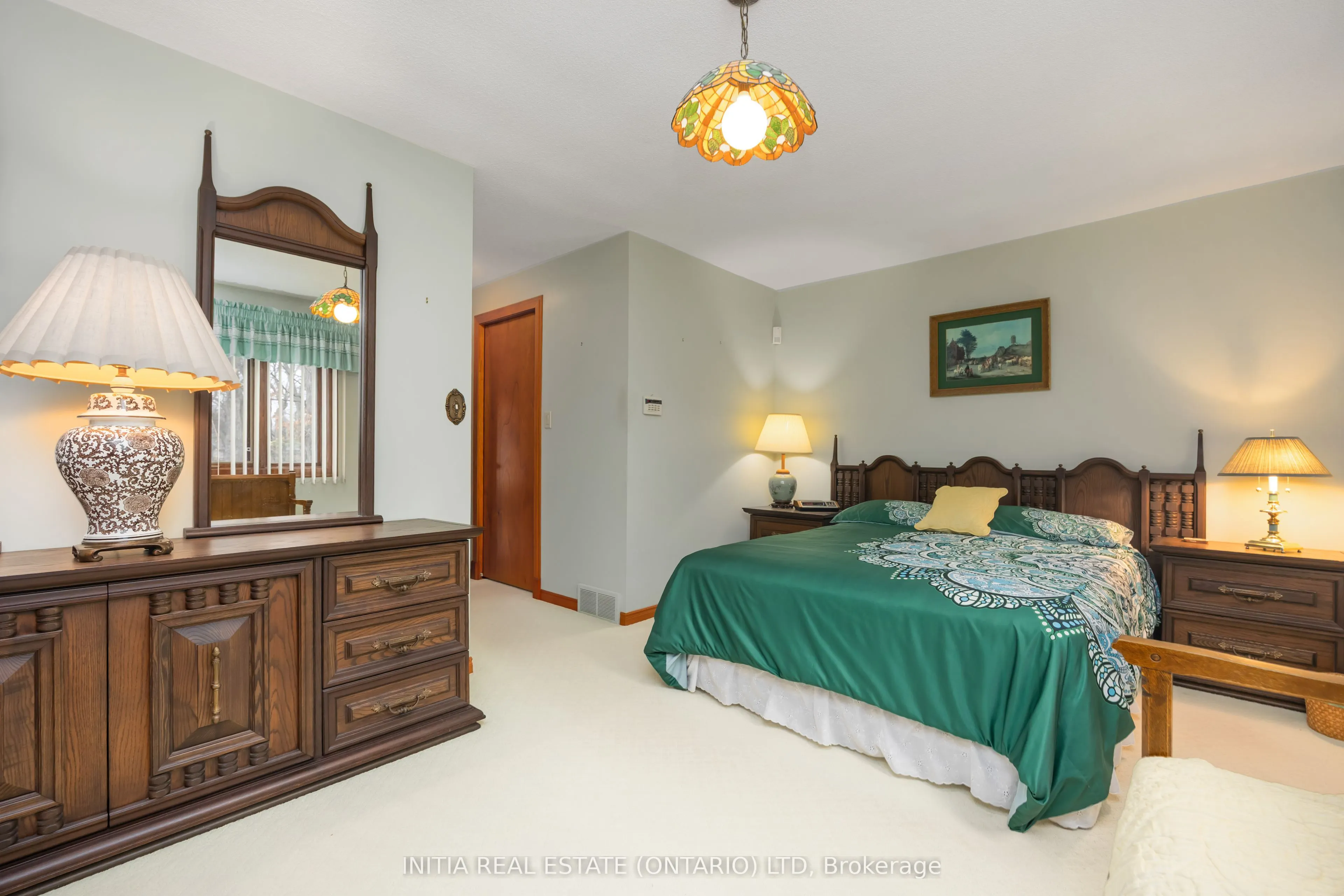 1311 Lakeshore Road