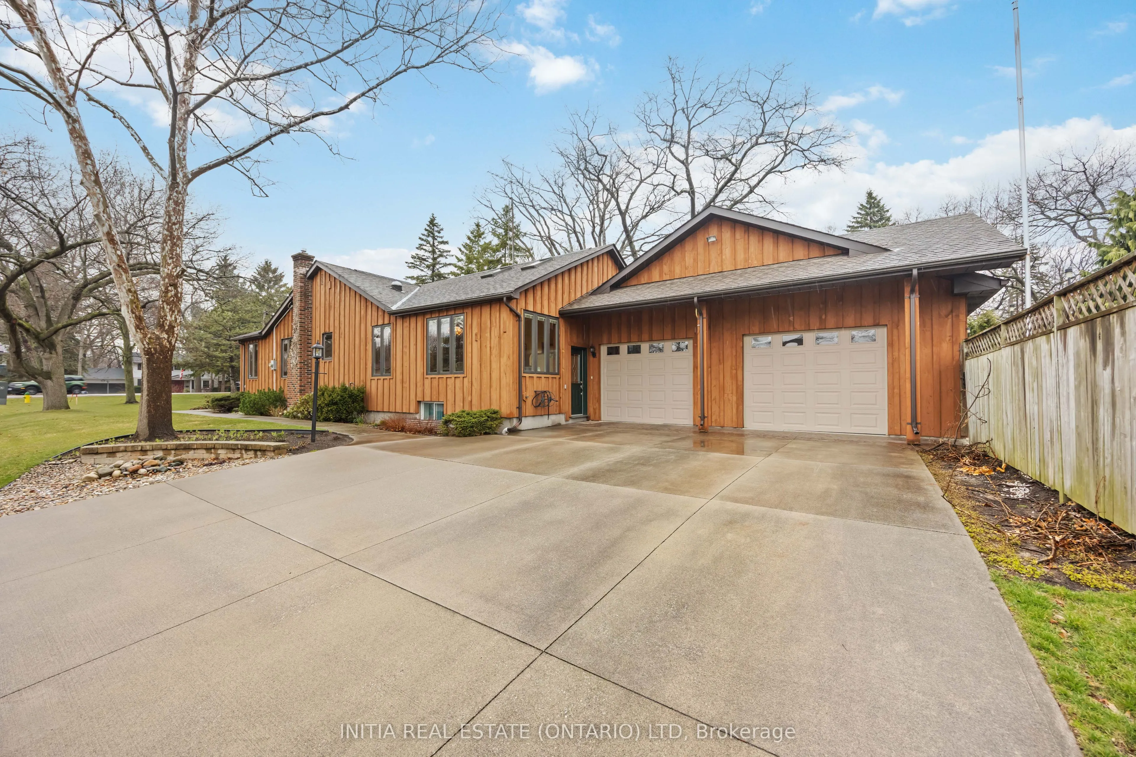 1311 Lakeshore Road