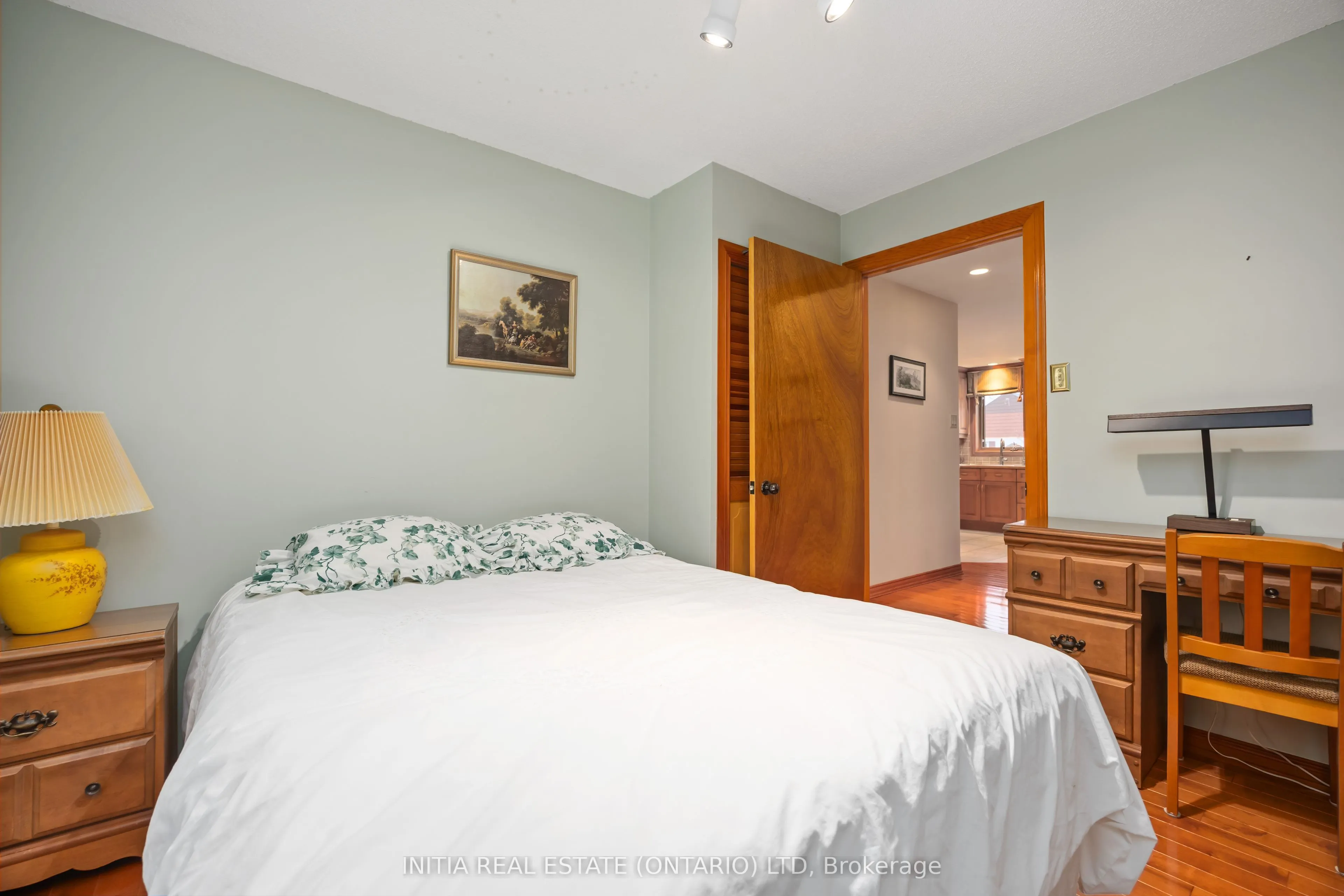 1311 Lakeshore Road