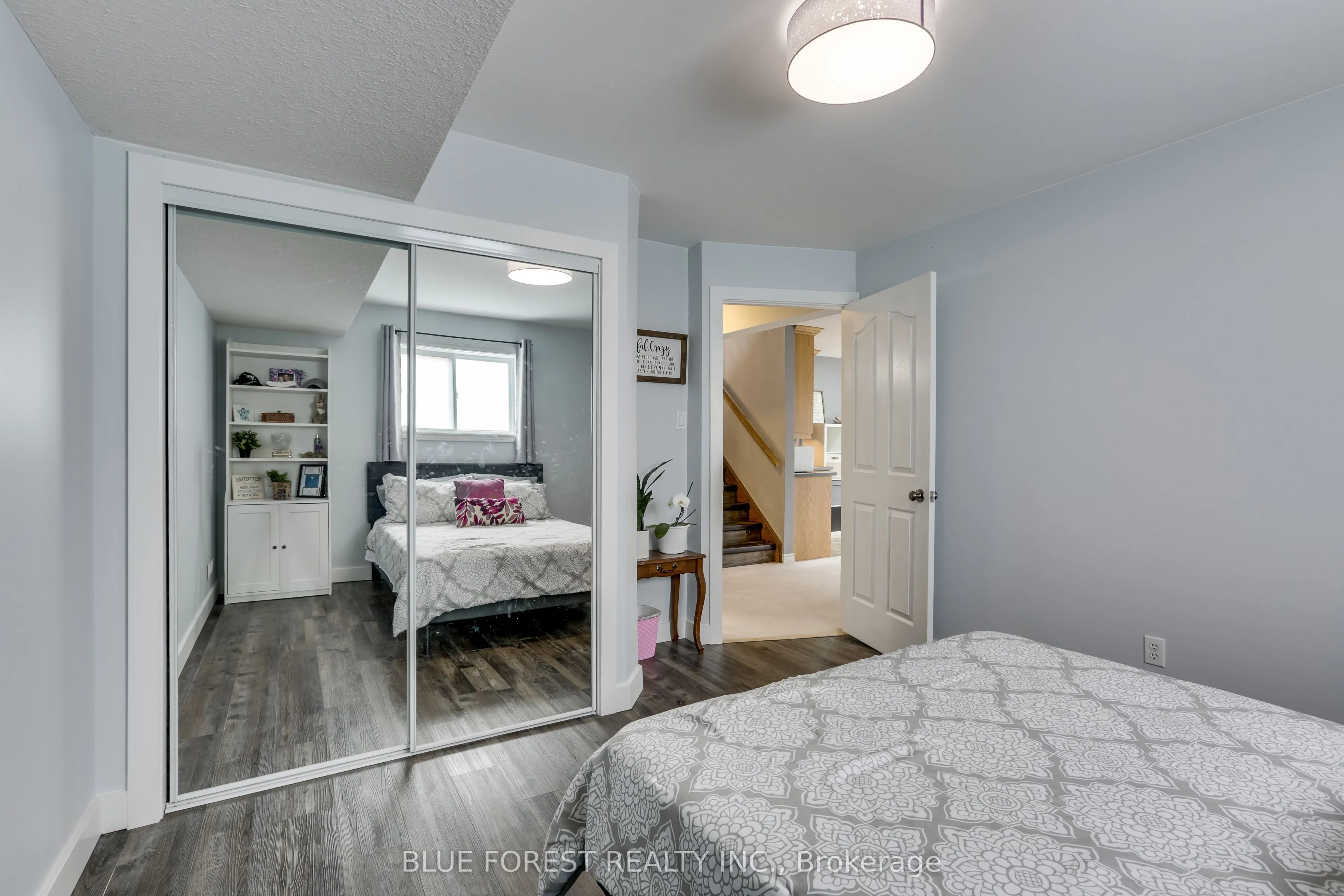 20 Turnberry Drive