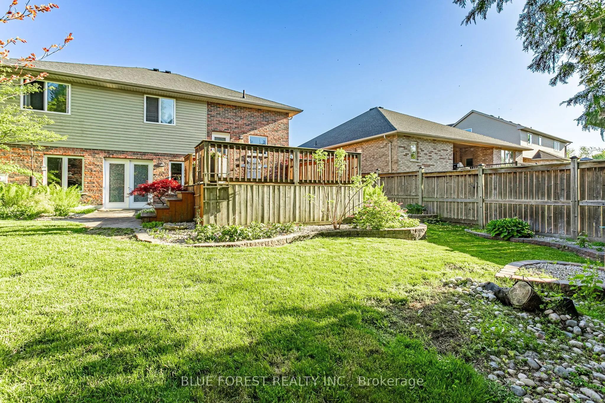 20 Turnberry Drive
