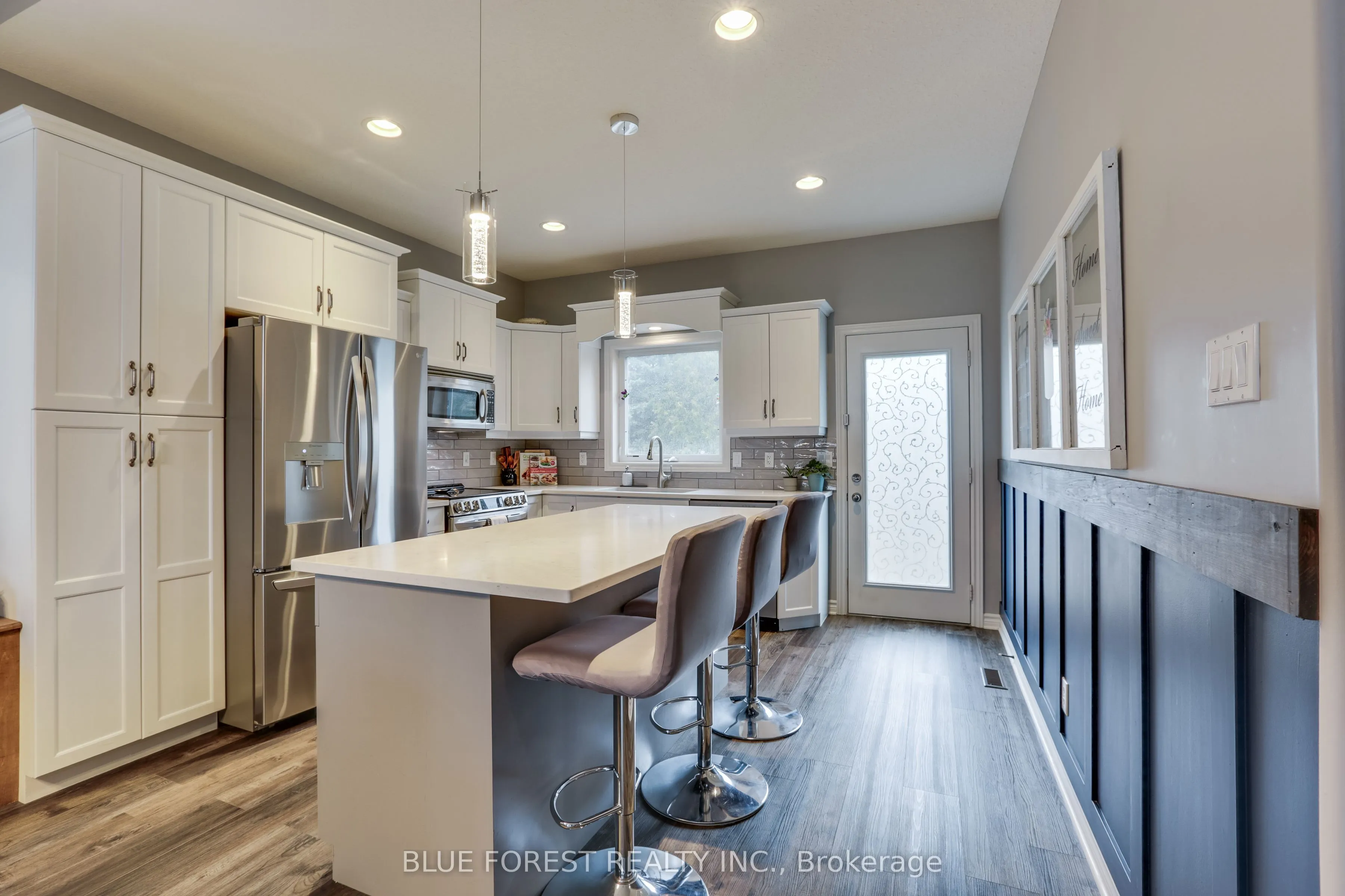 20 Turnberry Drive