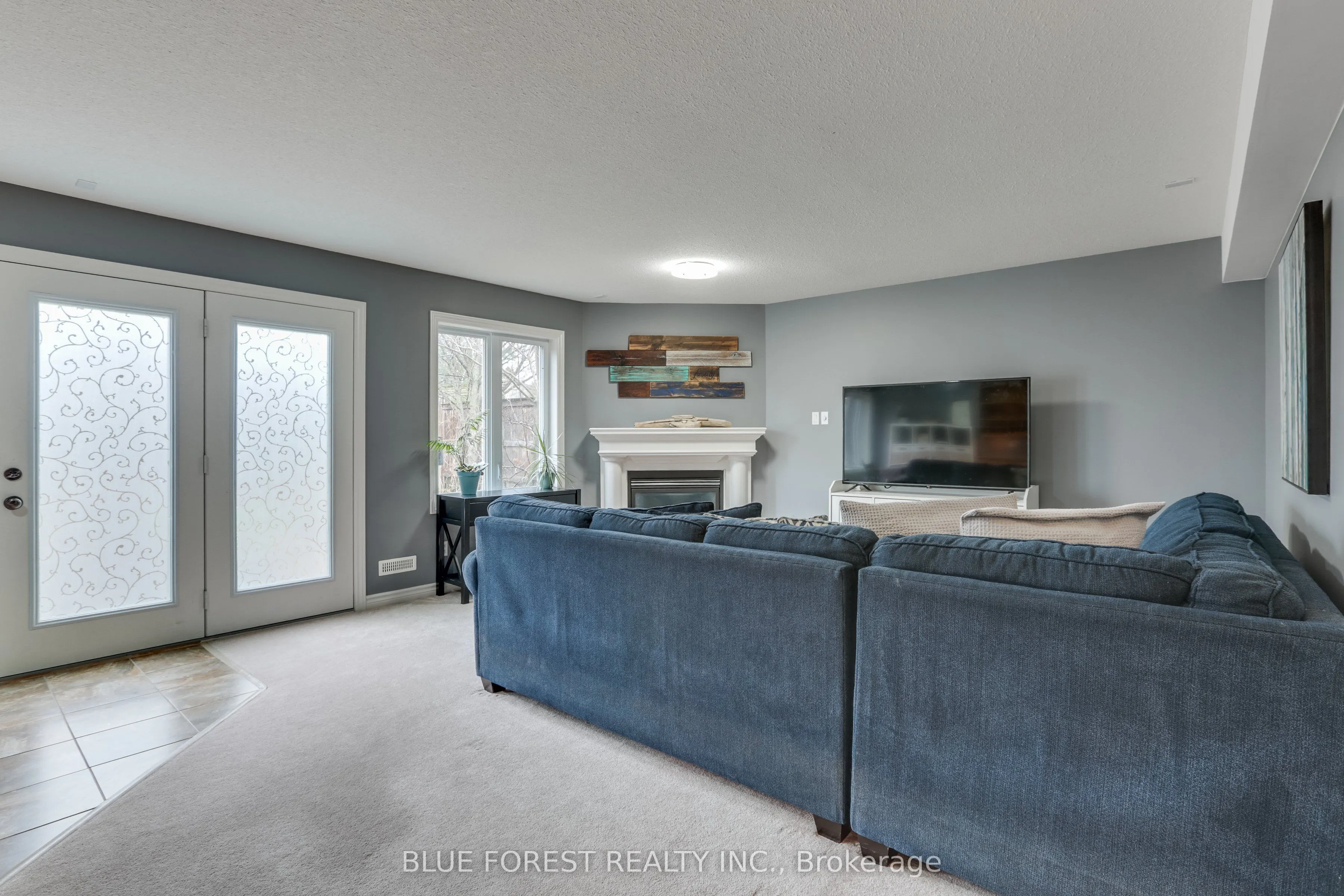 20 Turnberry Drive