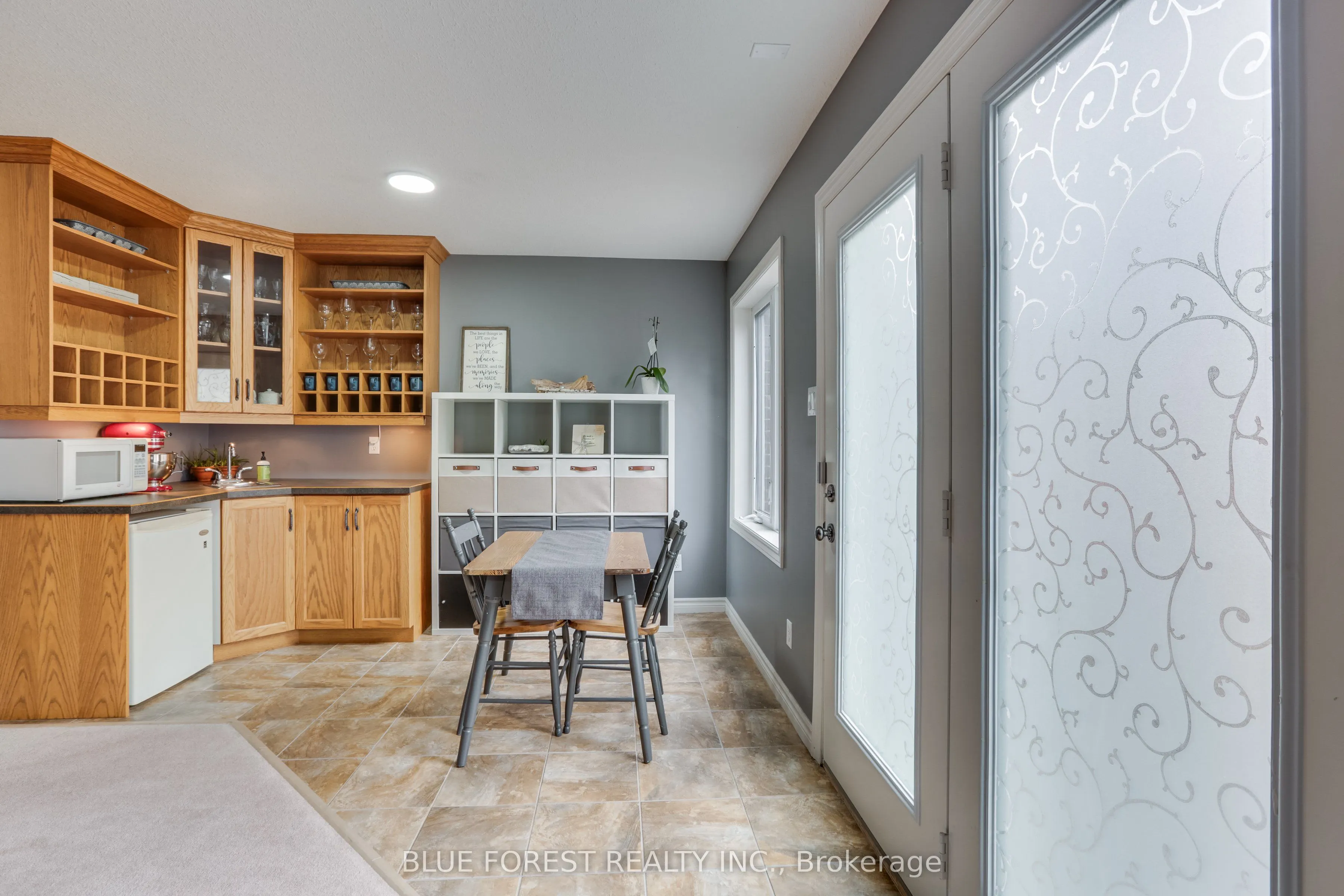 20 Turnberry Drive