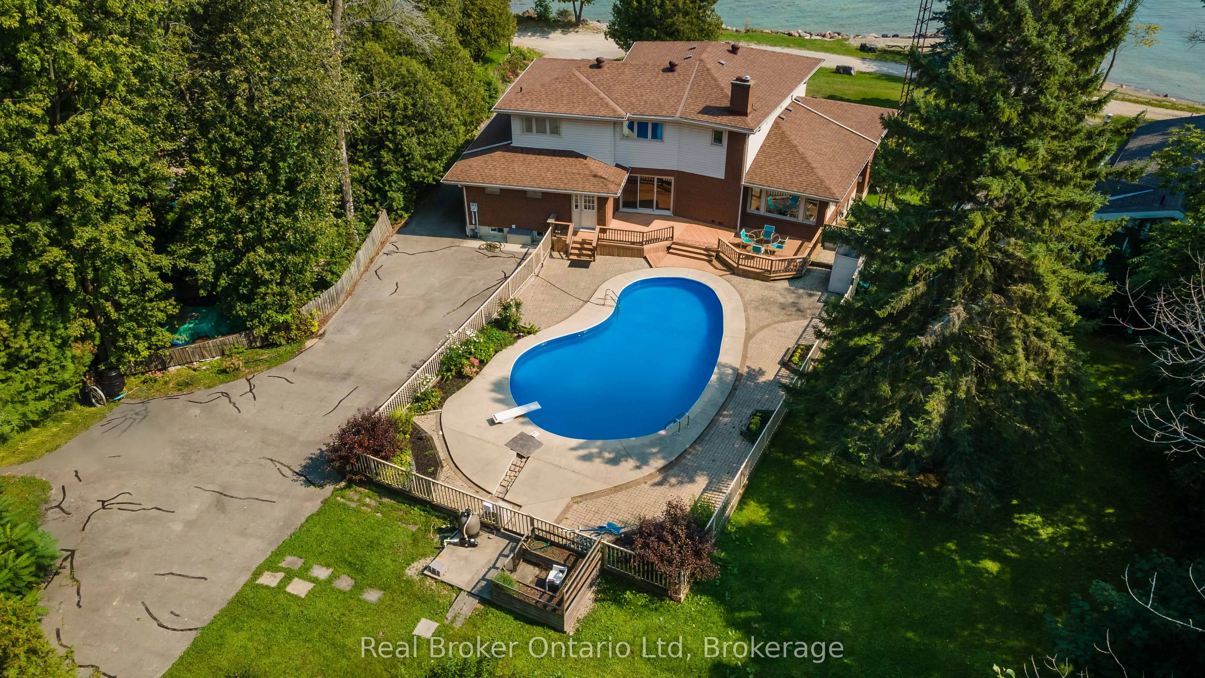 122 Cottage Lane