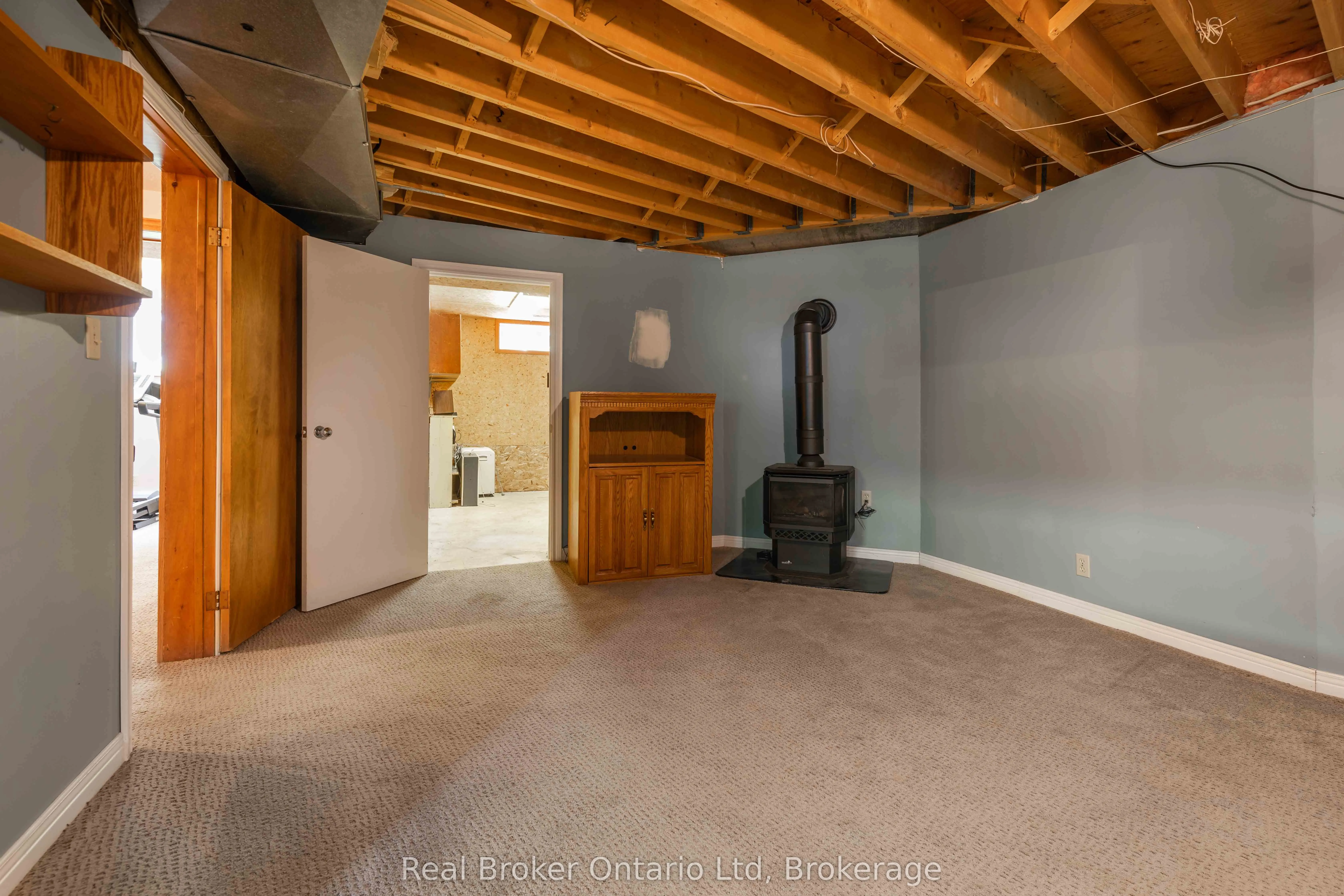122 Cottage Lane
