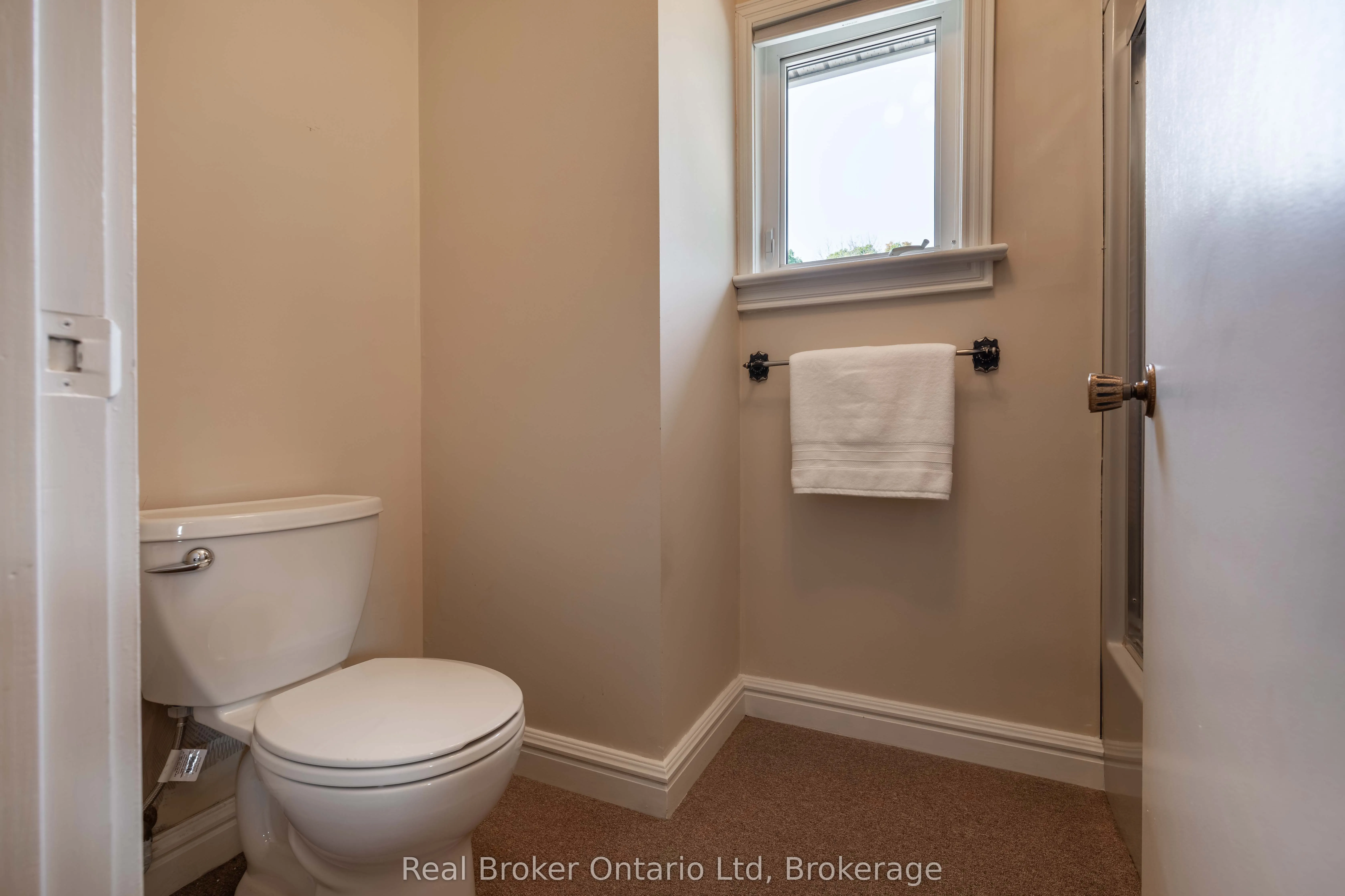 122 Cottage Lane