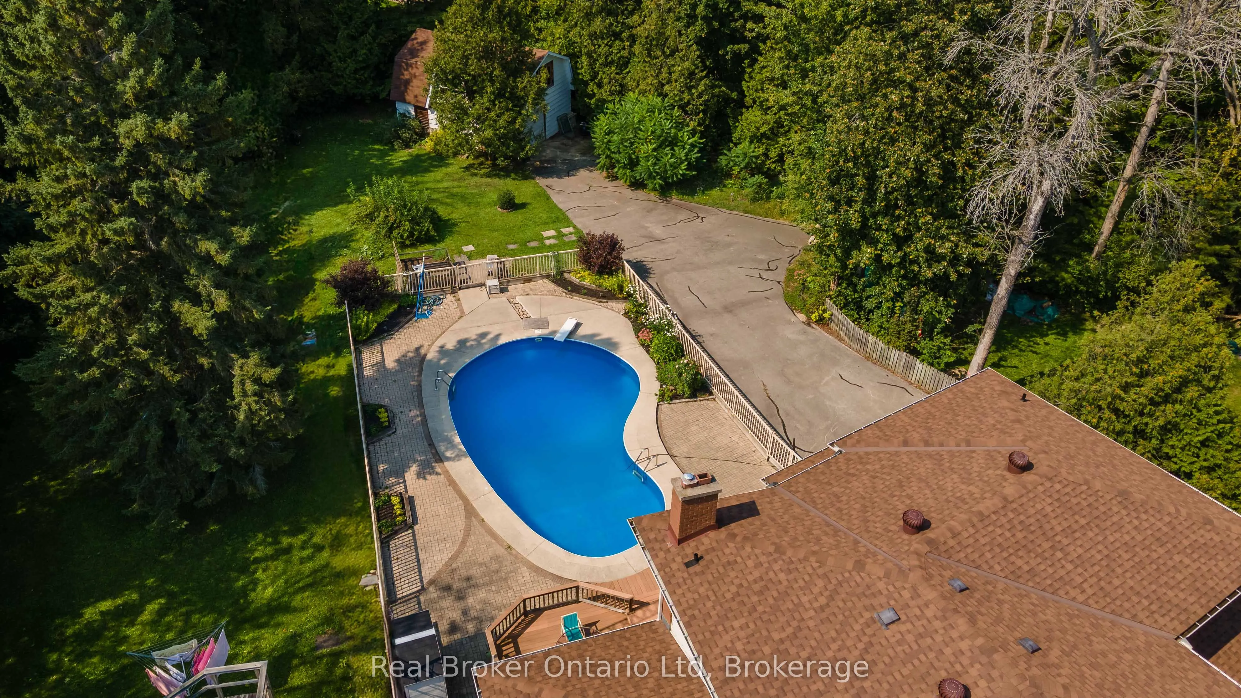 122 Cottage Lane