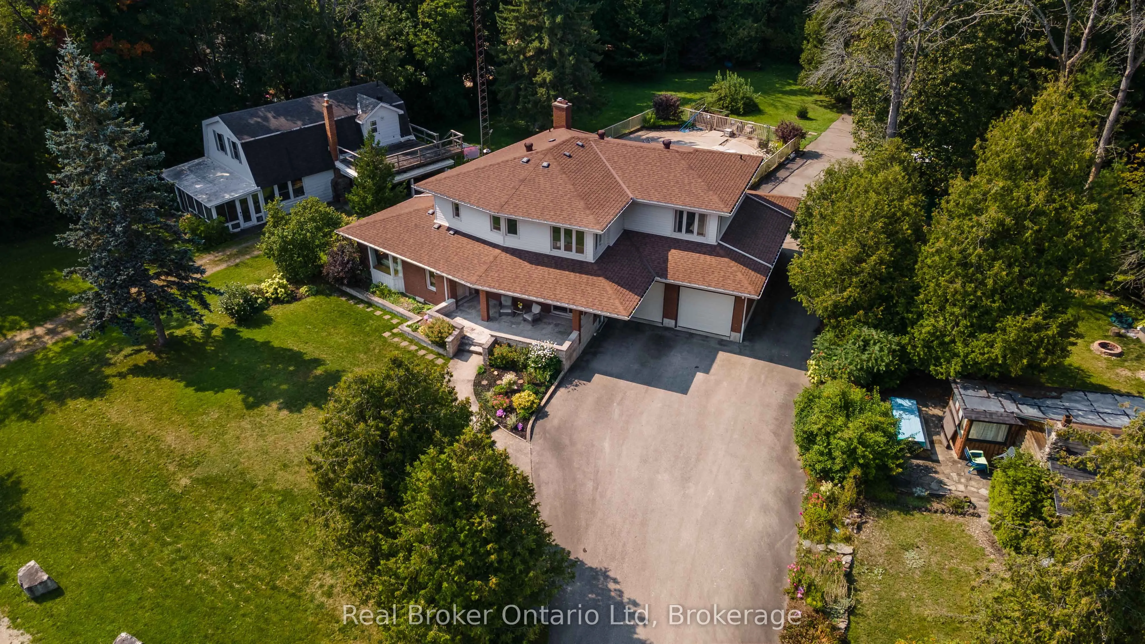 122 Cottage Lane