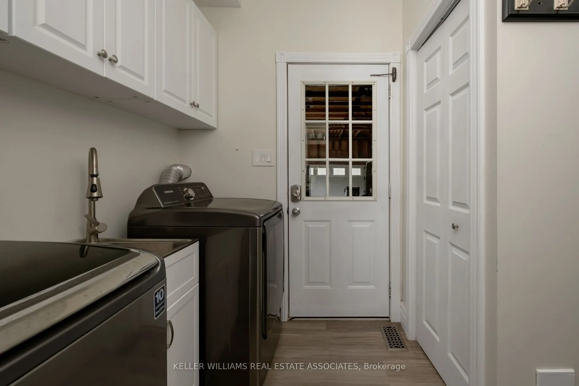 9343 Wellington 22 Road