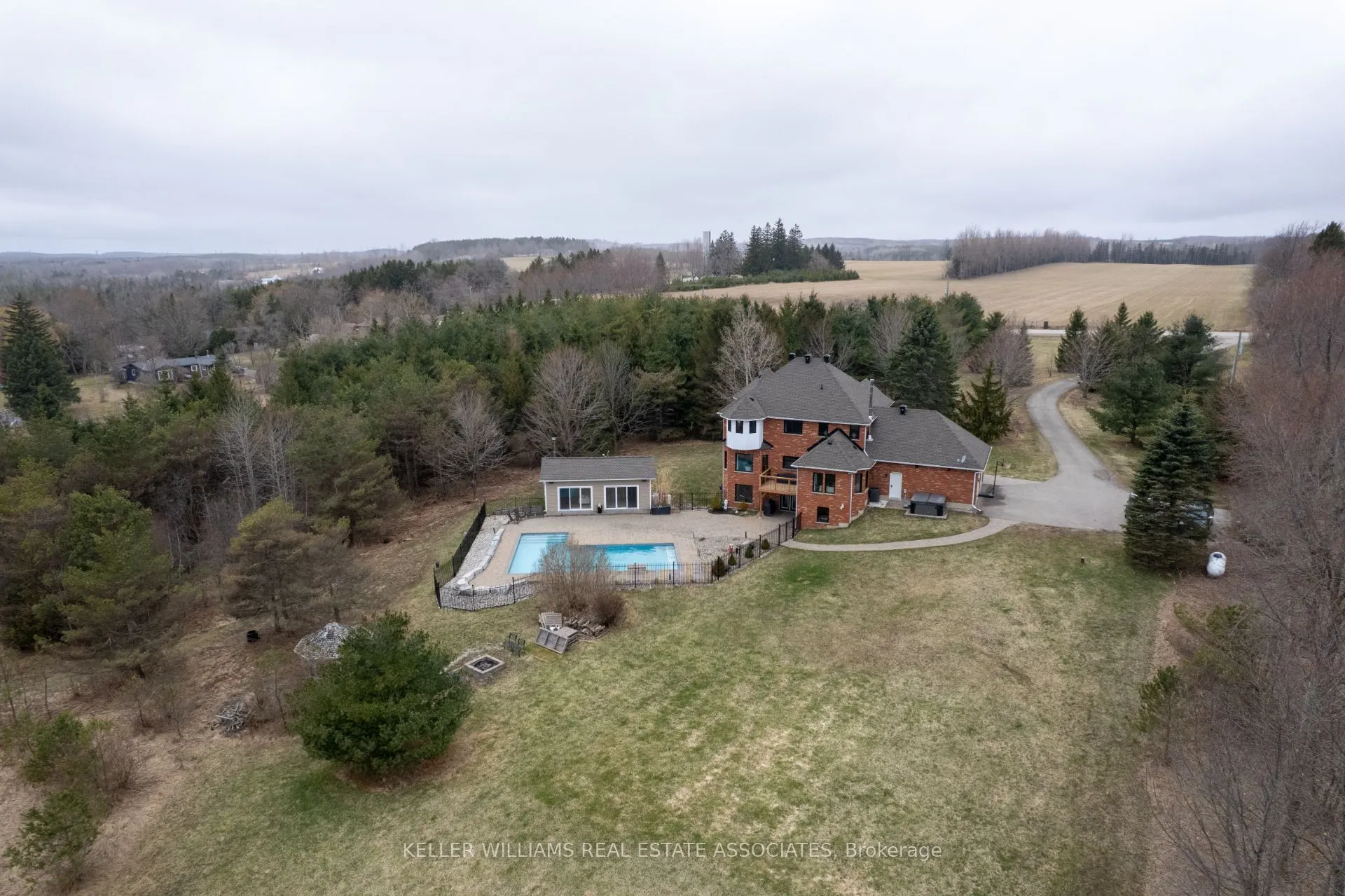 9343 Wellington 22 Road