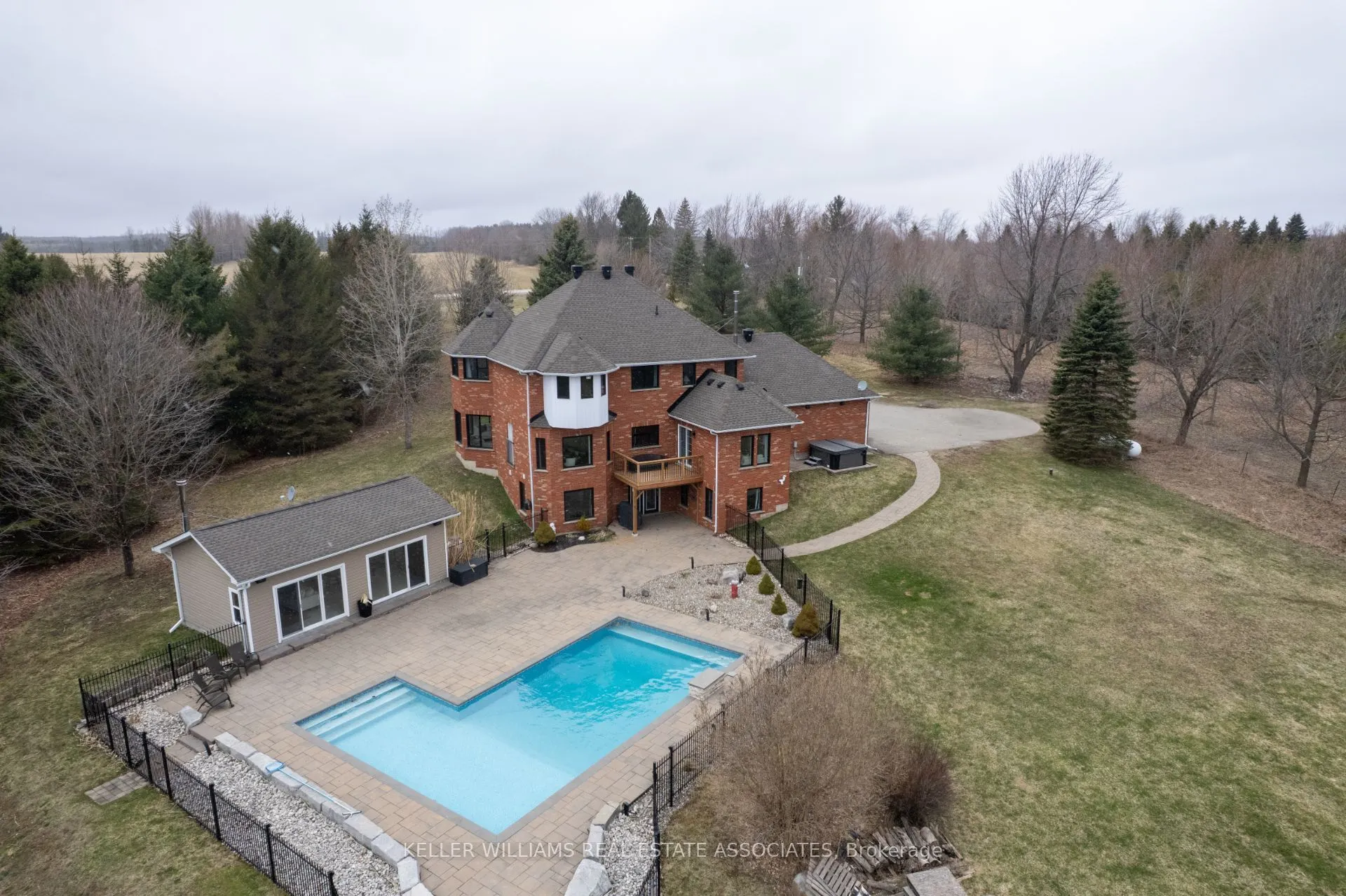 9343 Wellington 22 Road