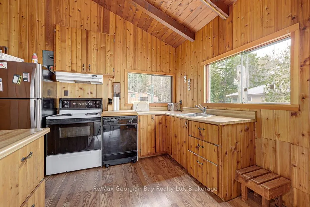 15SR405 SEVERN RIVER SHORE