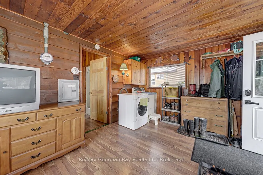 15SR405 SEVERN RIVER SHORE